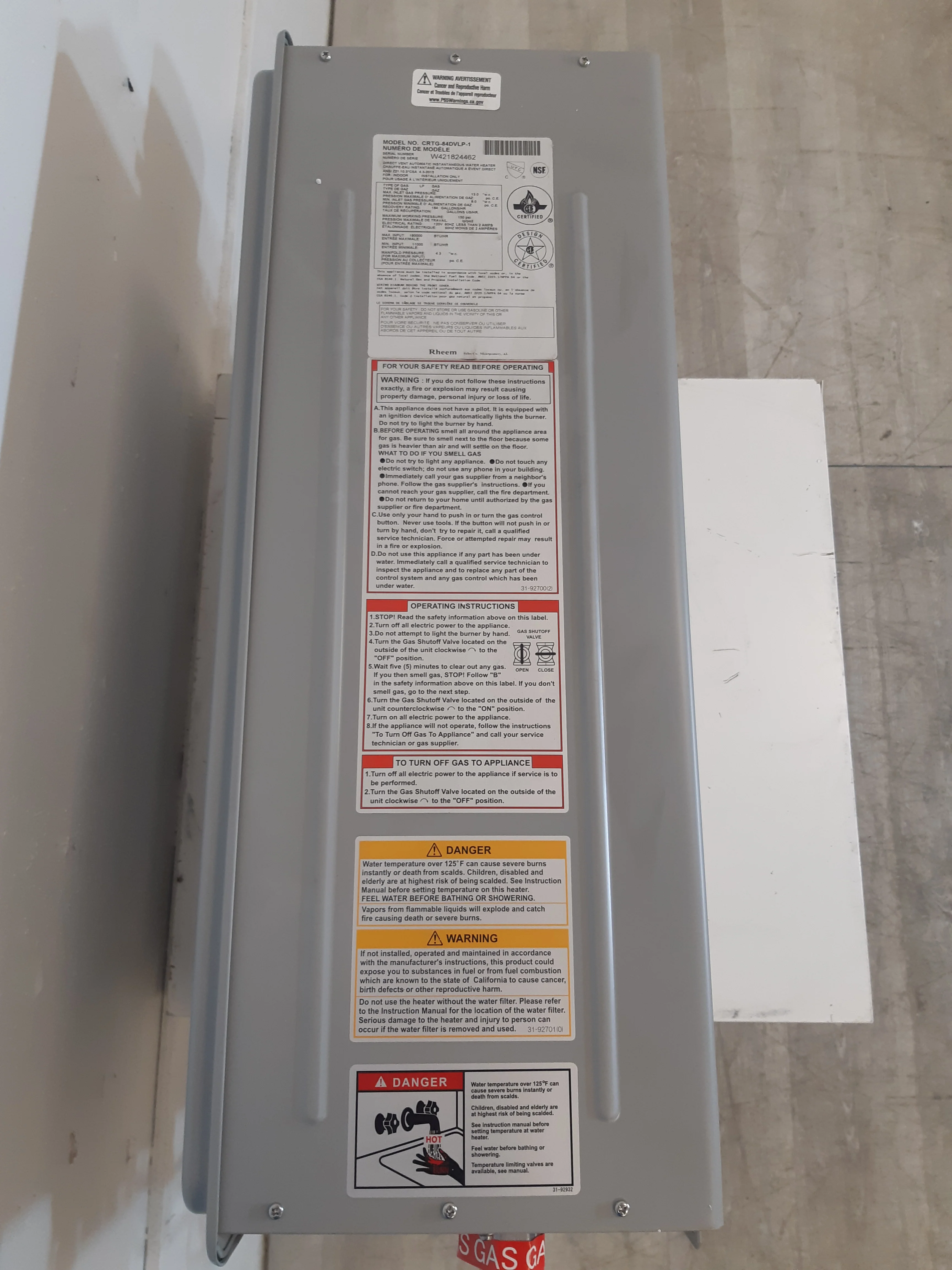 180,000 BTU Rheem Gas Water Heater - Image 3