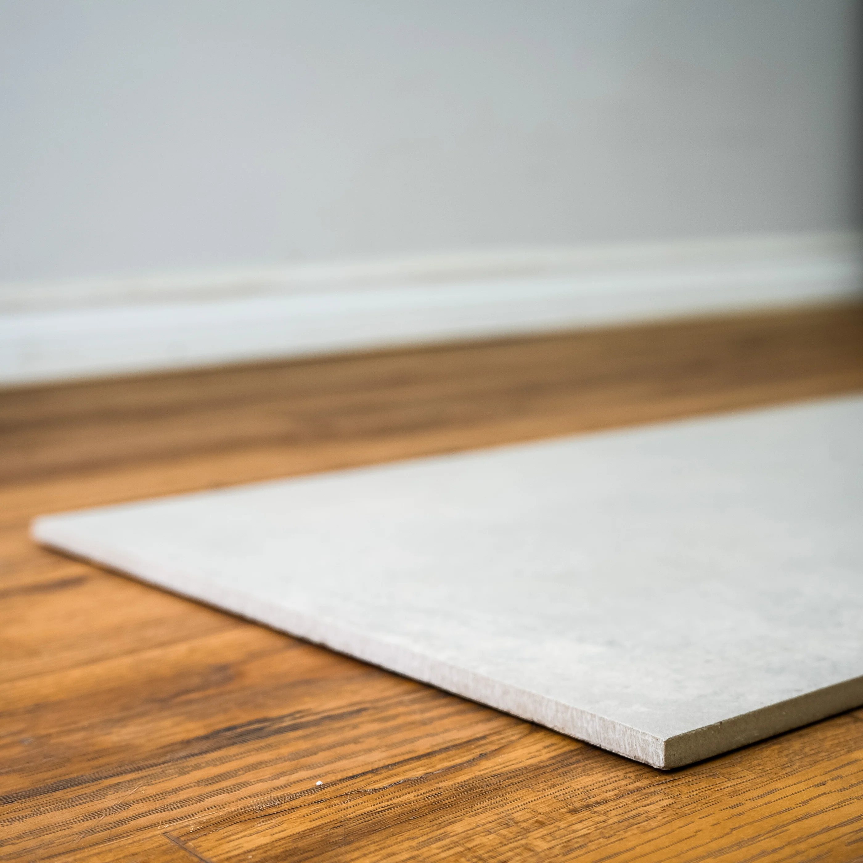 16" x 32" ABK Docks Silver Porcelain Tile - Image 4