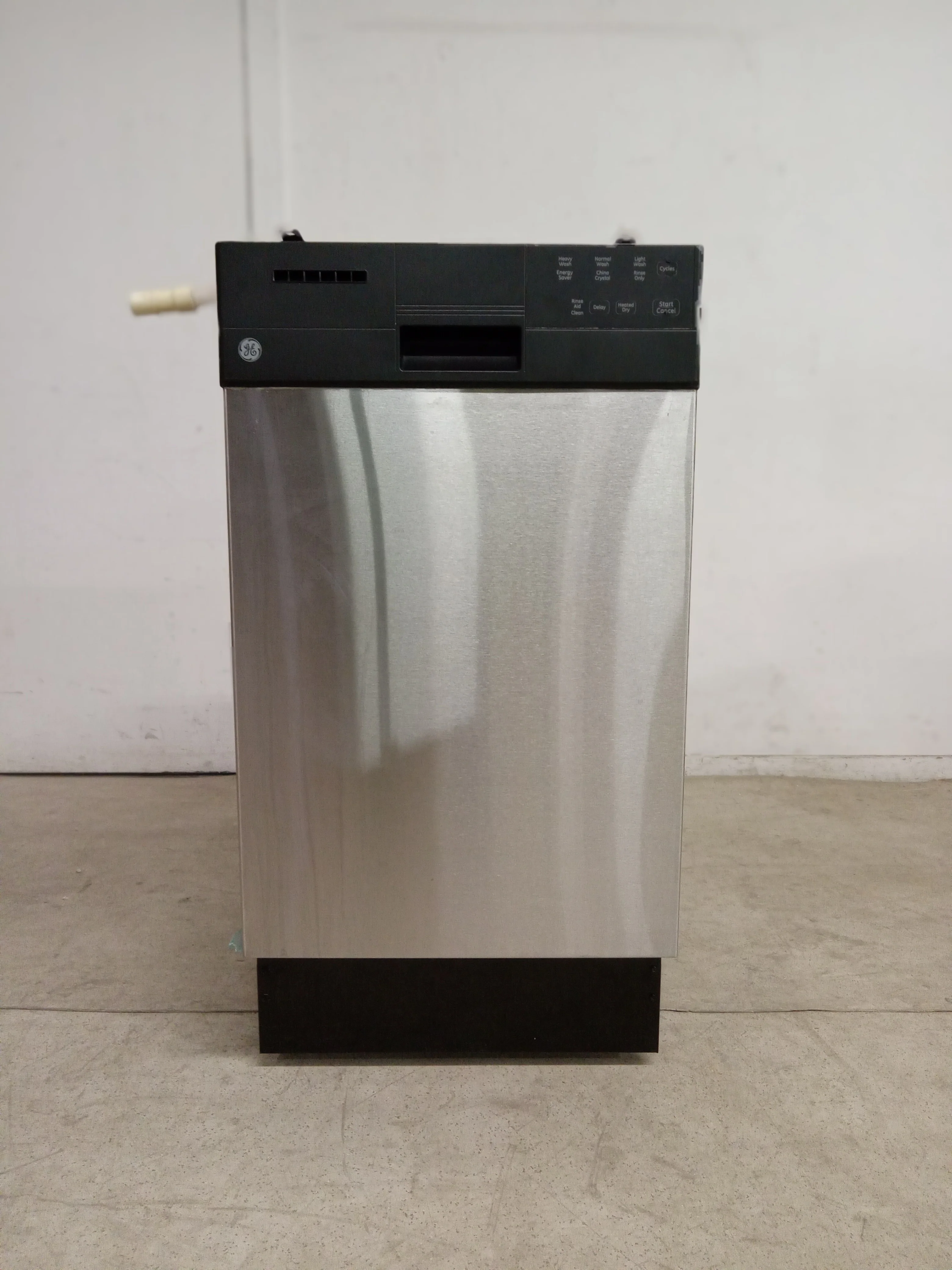 17.5" GE Mini-Dish Washer