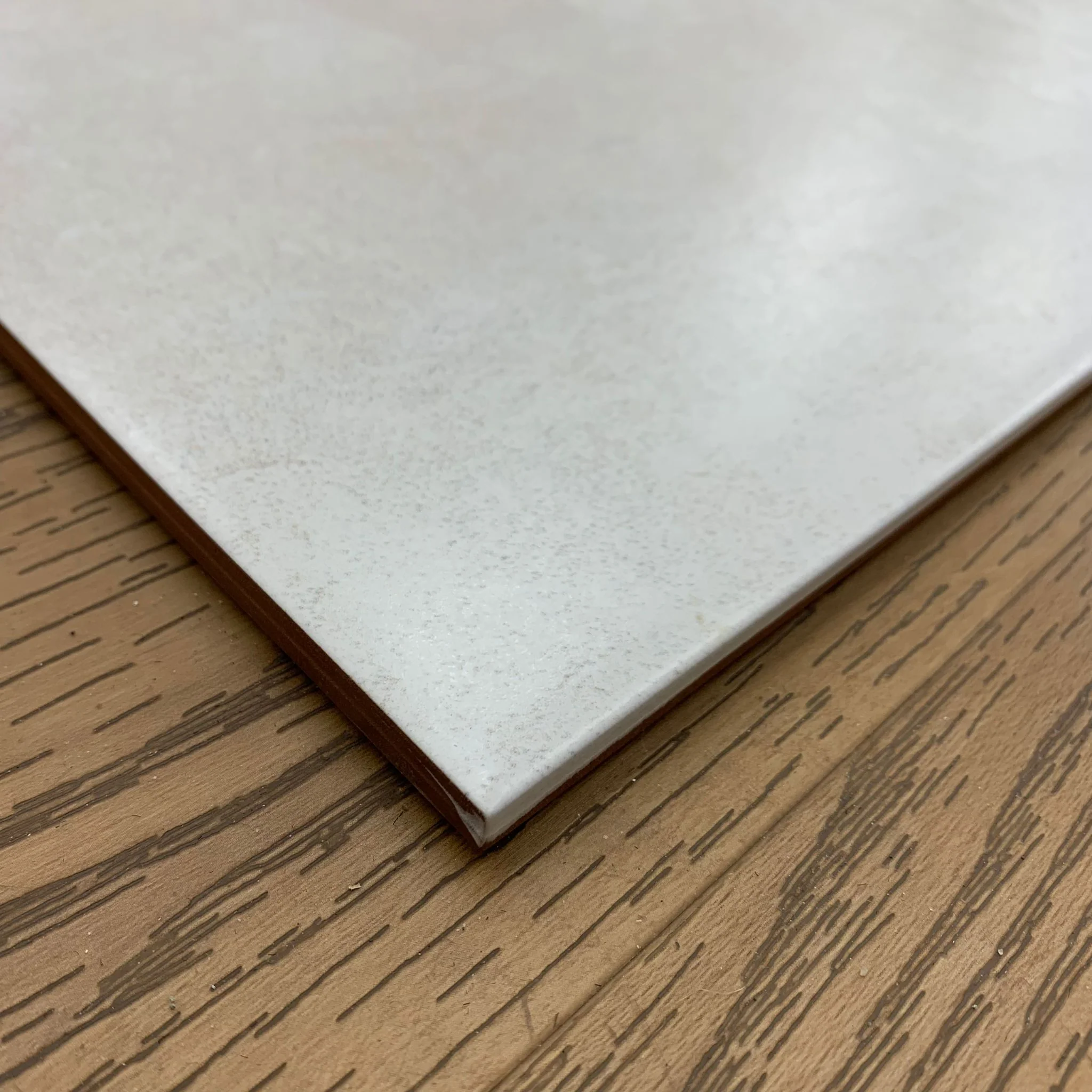 17x17-inch Ceramic Floor Tile in Beige/White - 6pcs/box 12.27 sq. ft. - Image 2