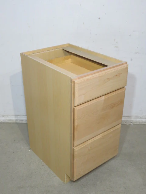 18" x 25" Allen+Roth Kitchen Base Cabinet - Image 3