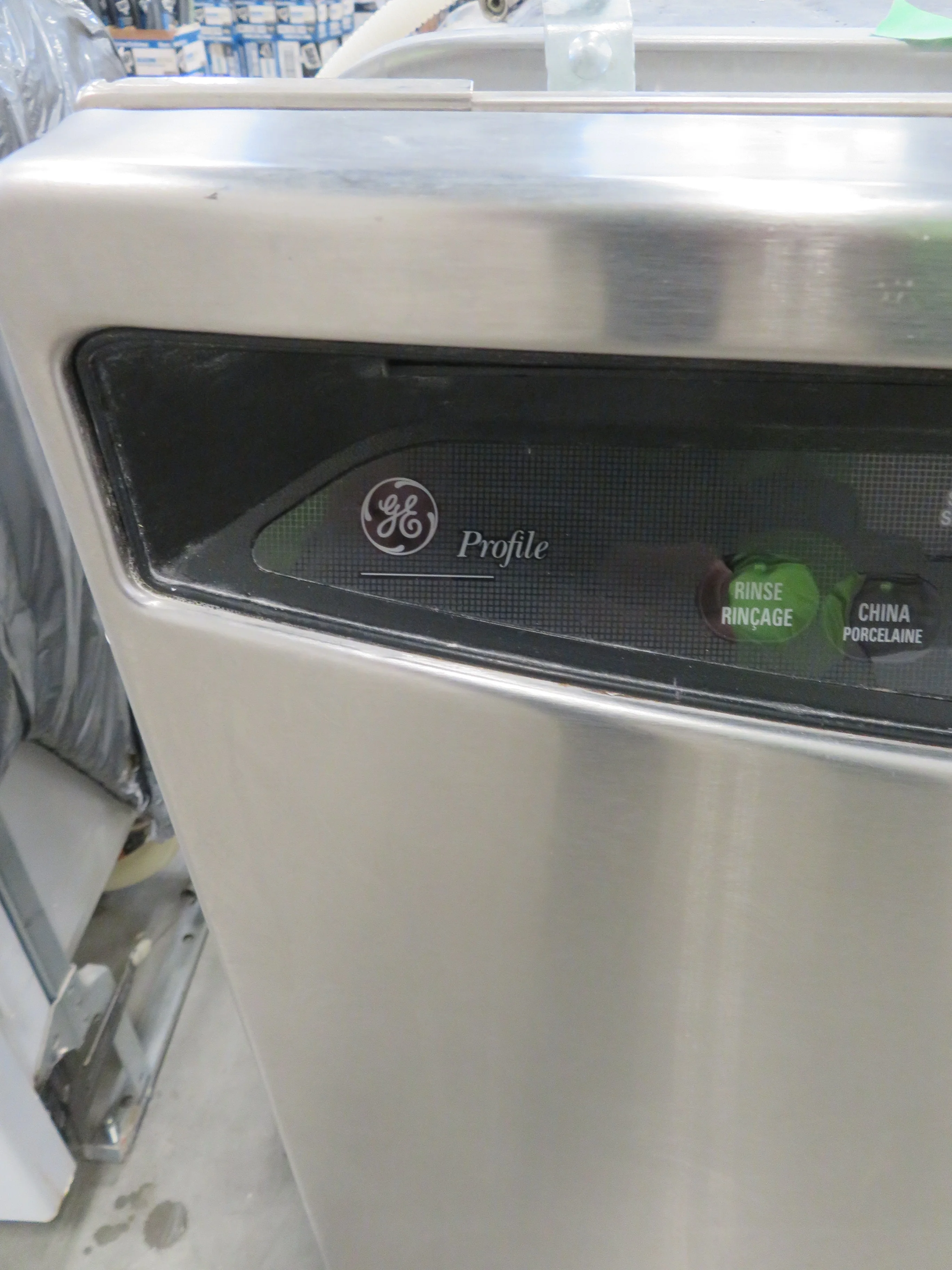 24" Dish Washer in Stainless - Image 3