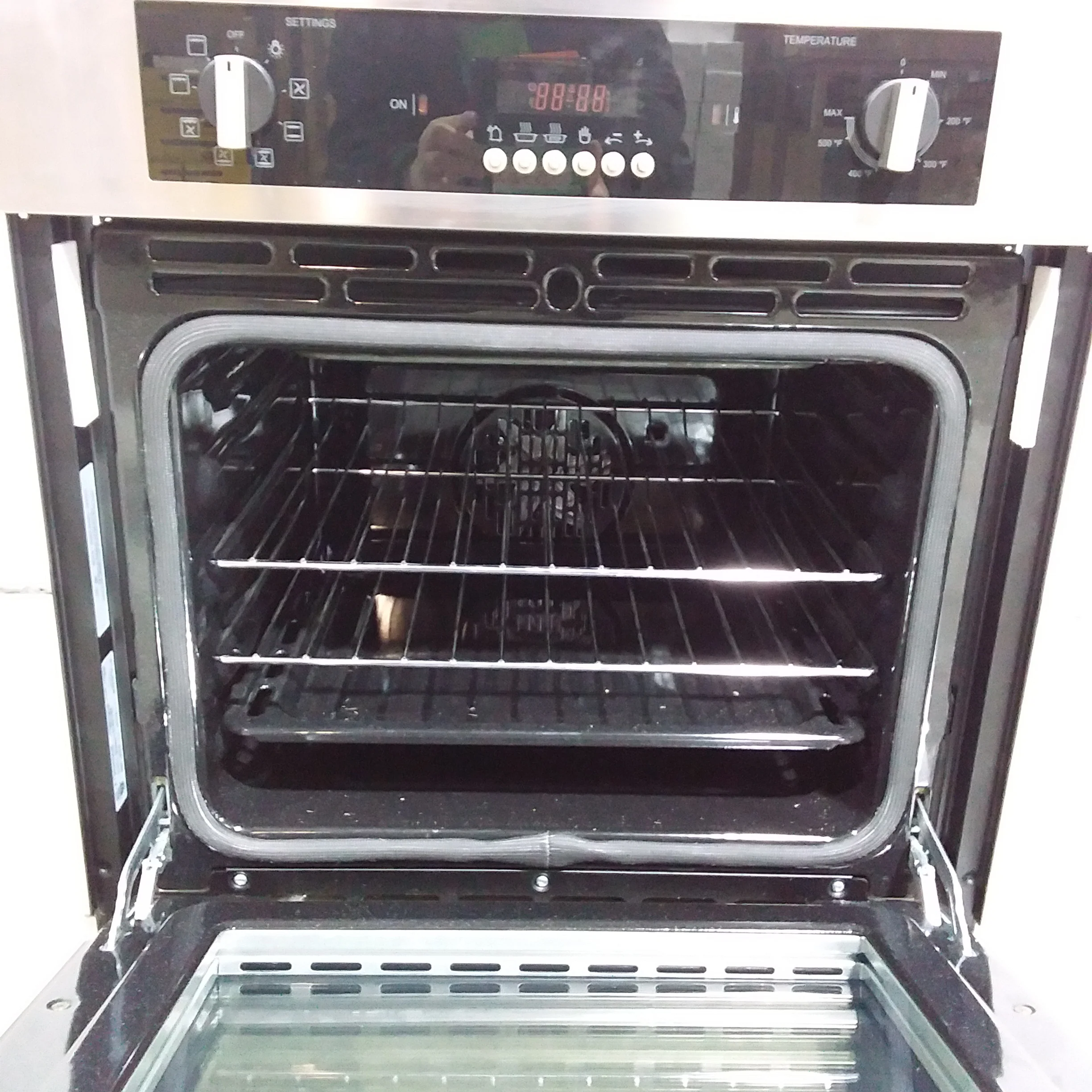24"W Fulgor Milano Oven - Image 2