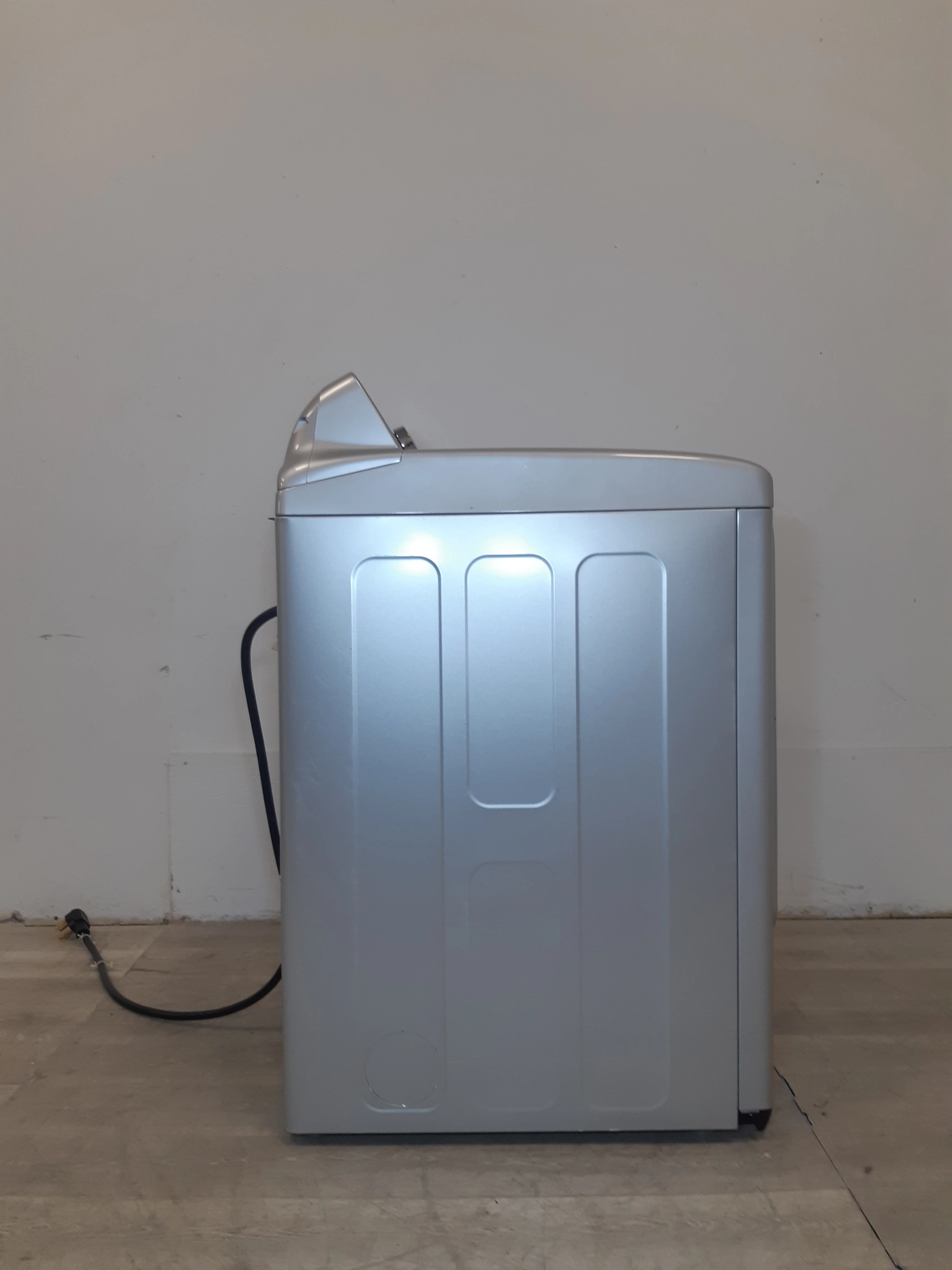 27" Kenmore Electric Dryer - Image 7