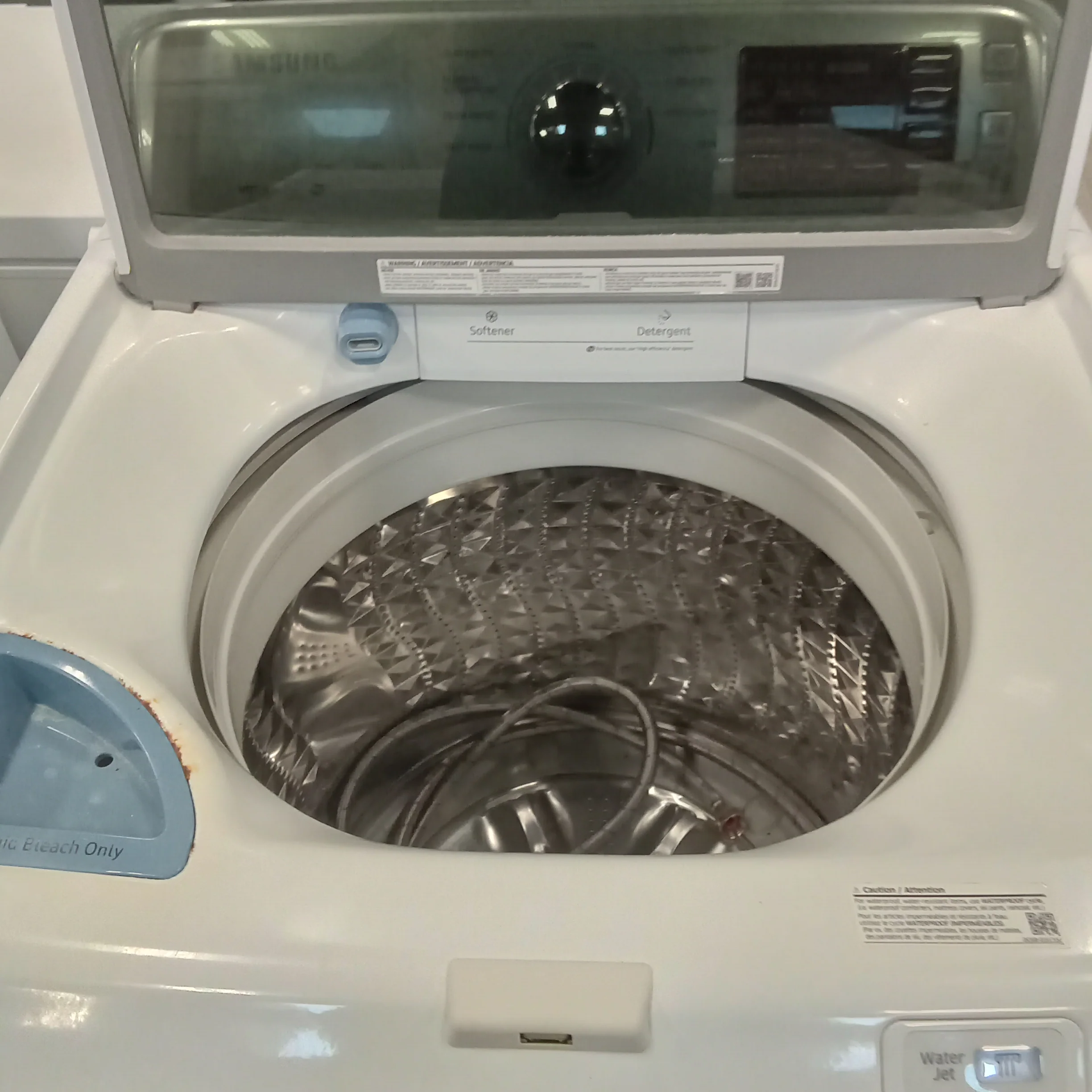 27"W Top Load Washer in White - Image 2