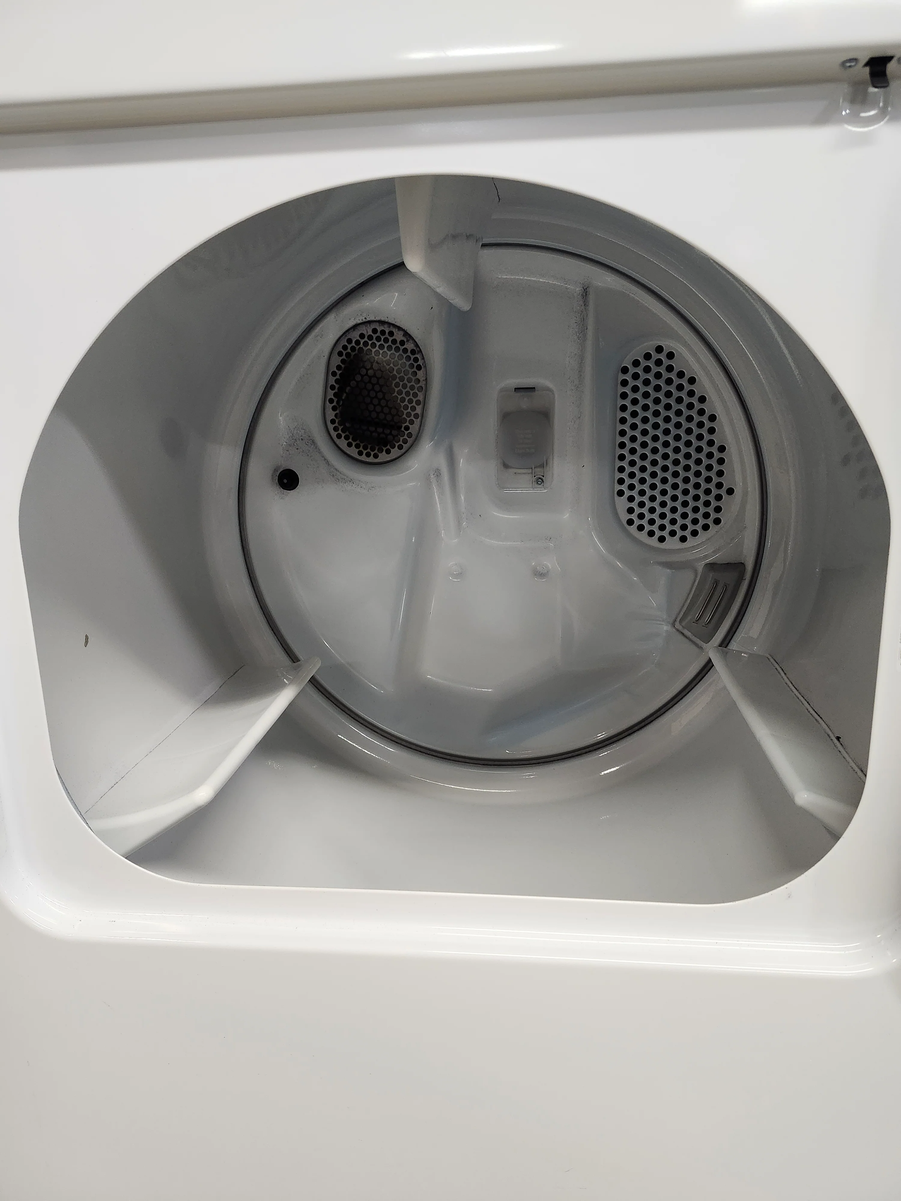 29.5"W Whirlpool Electric Dryer - Image 6