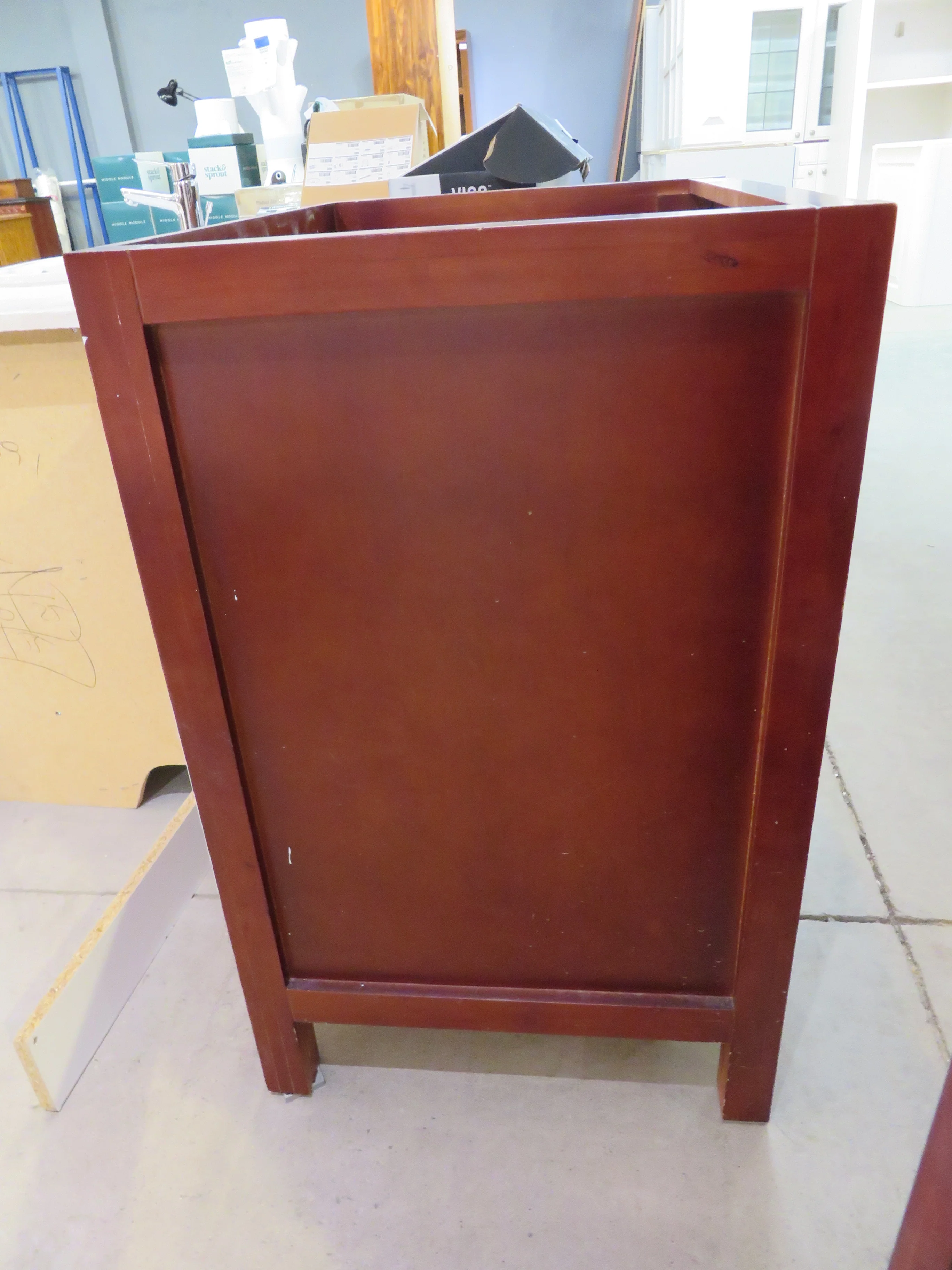 30.75" Bathroom Vanity - Image 4