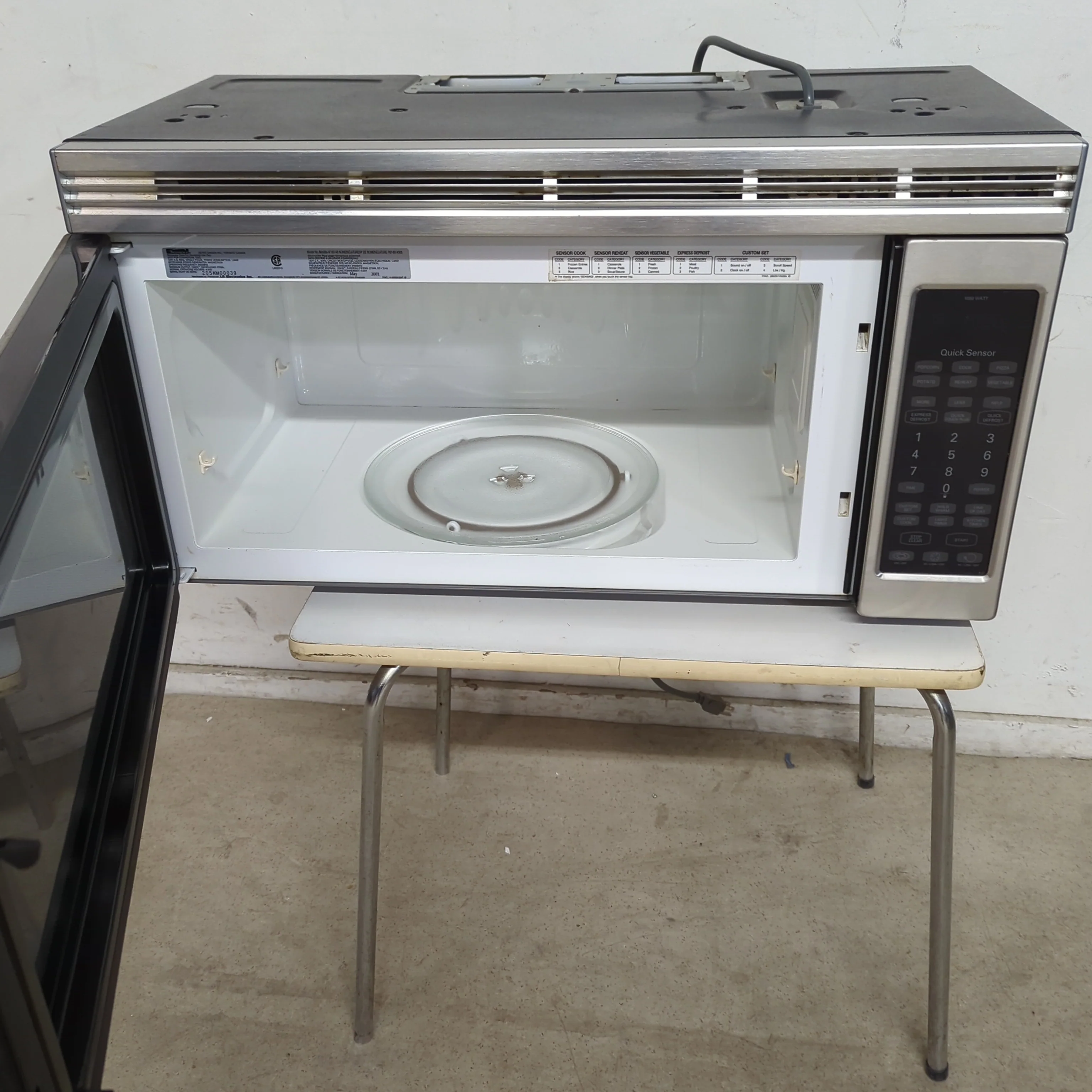 30" Kenmore Over-The-Range- Microwave - Image 2