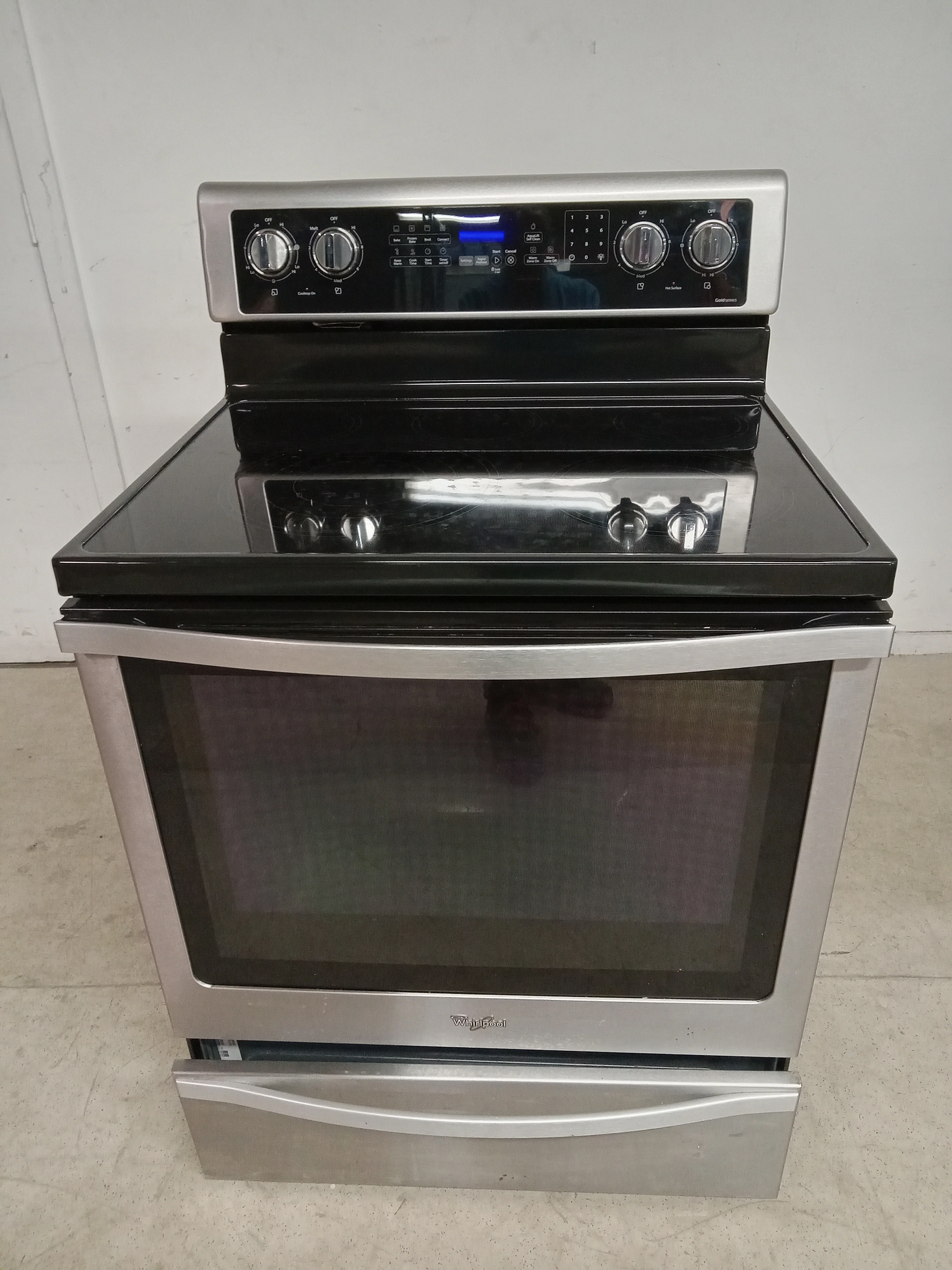 30" Whirlpool Electric Stove