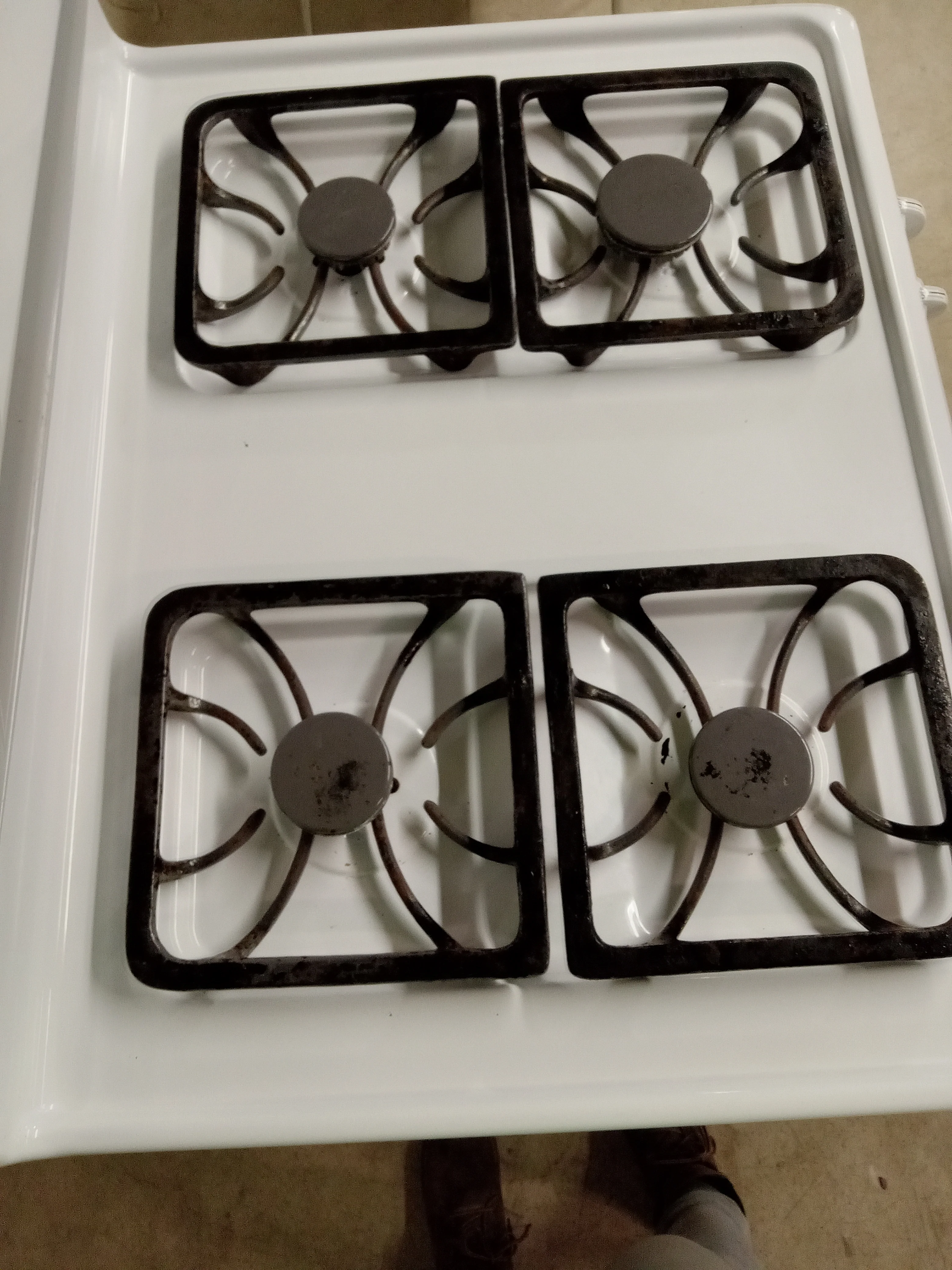 30"W Frigidaire Gas Stove - Image 5