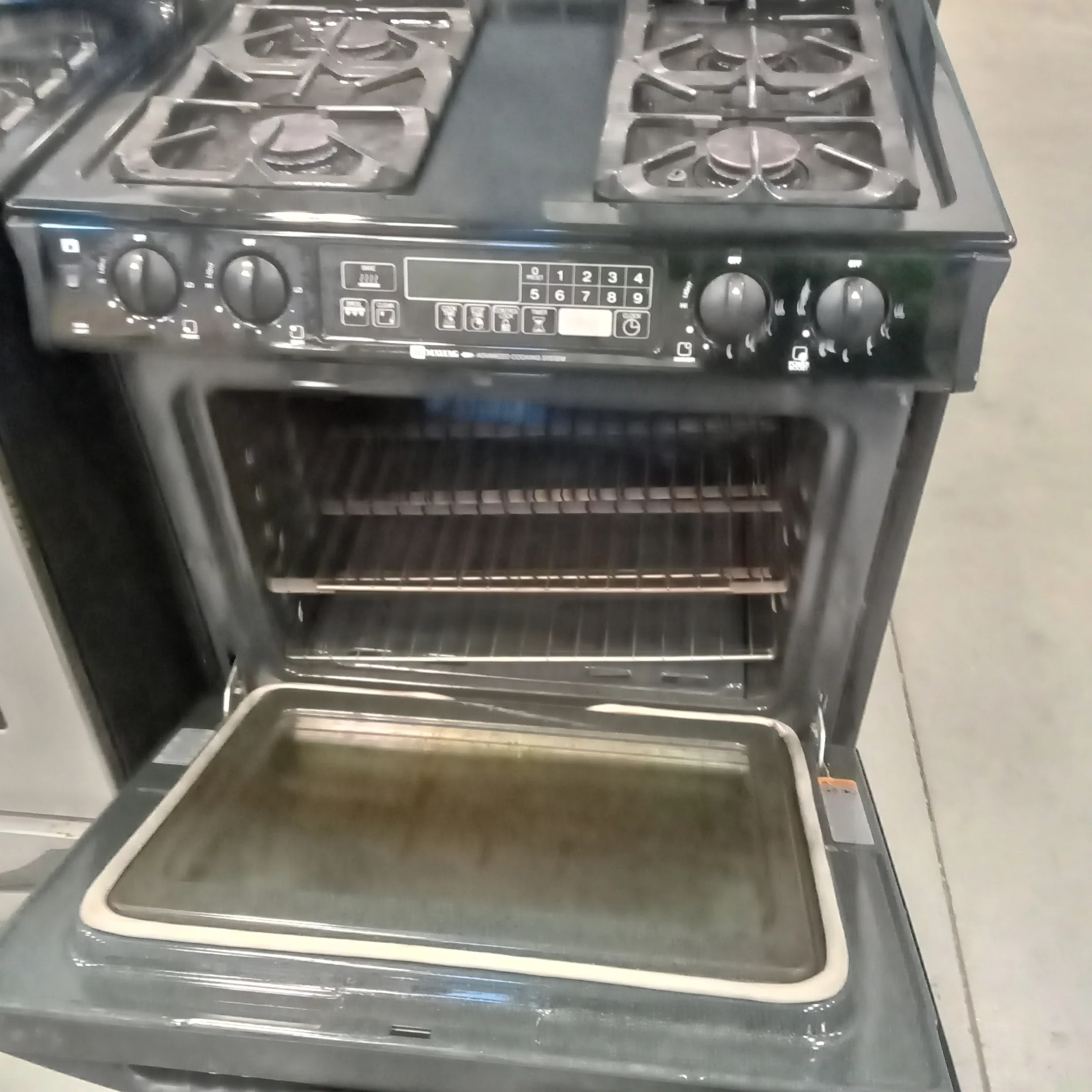 31"W Four Burner Built-in Kitchen Island Gas Stove - Image 2