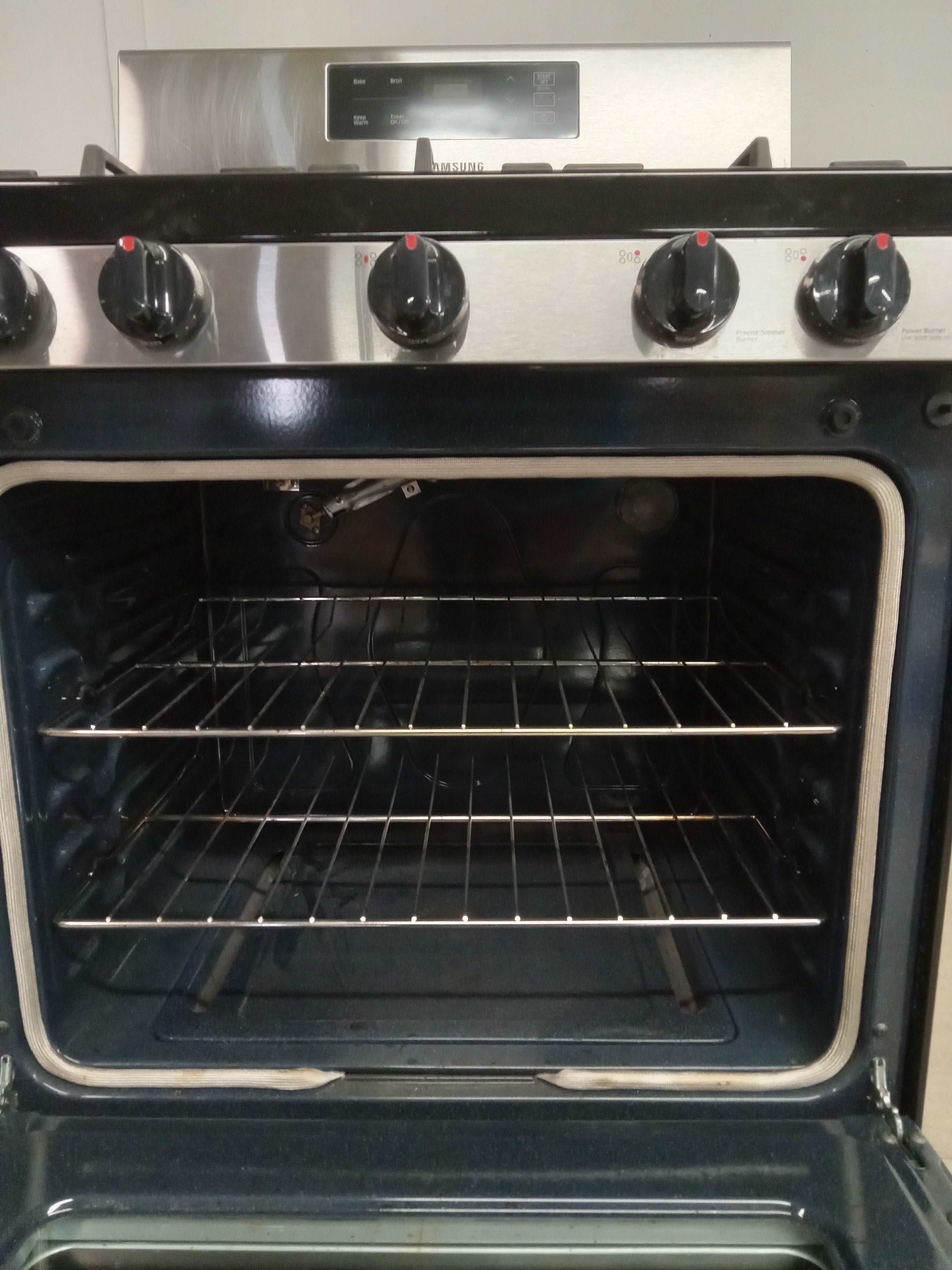 40"W Samsung Stainless Steel Gas Range - Image 3