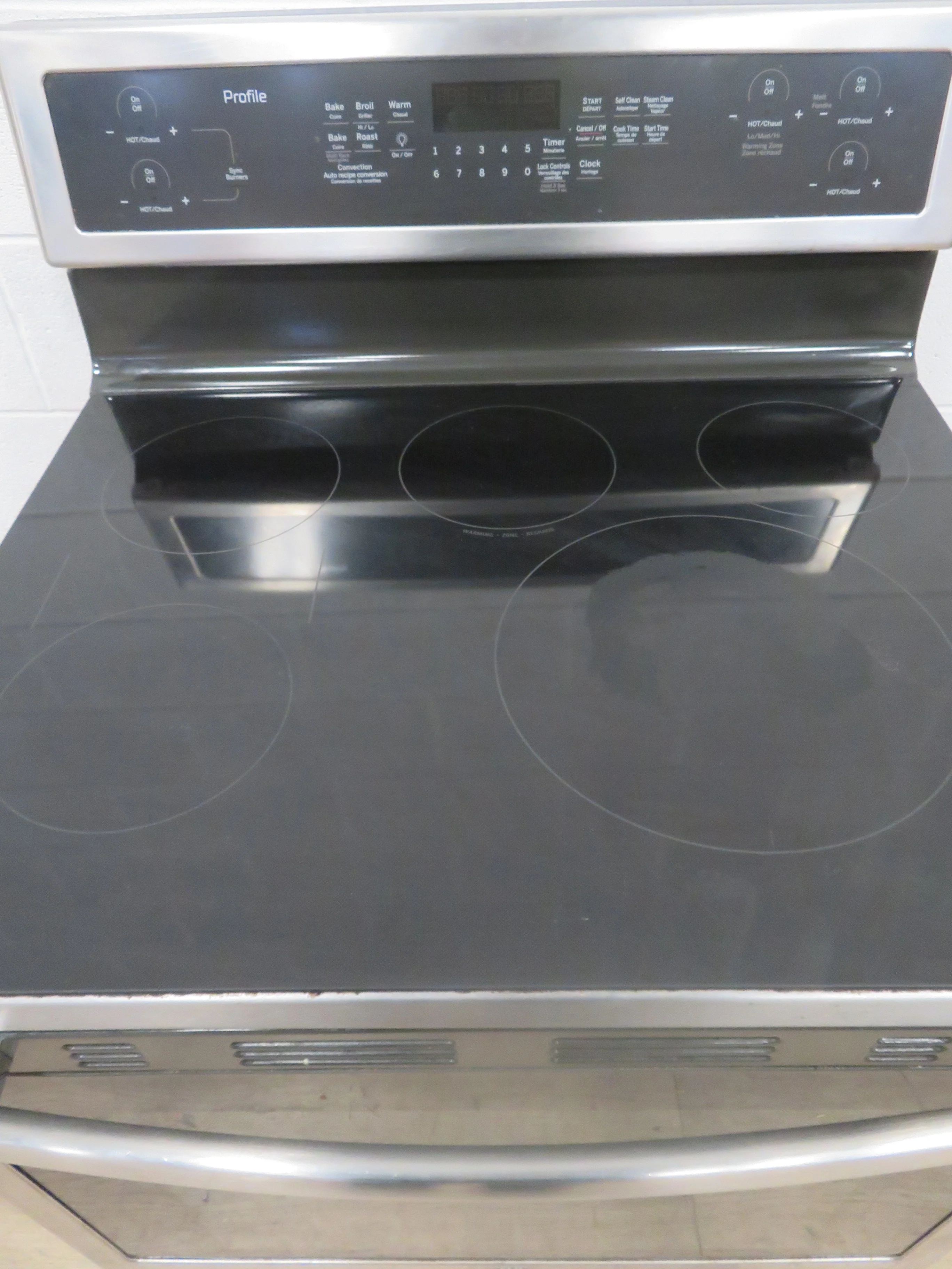 5-Burner Flat Top Electric Stove - Stainless - Image 3