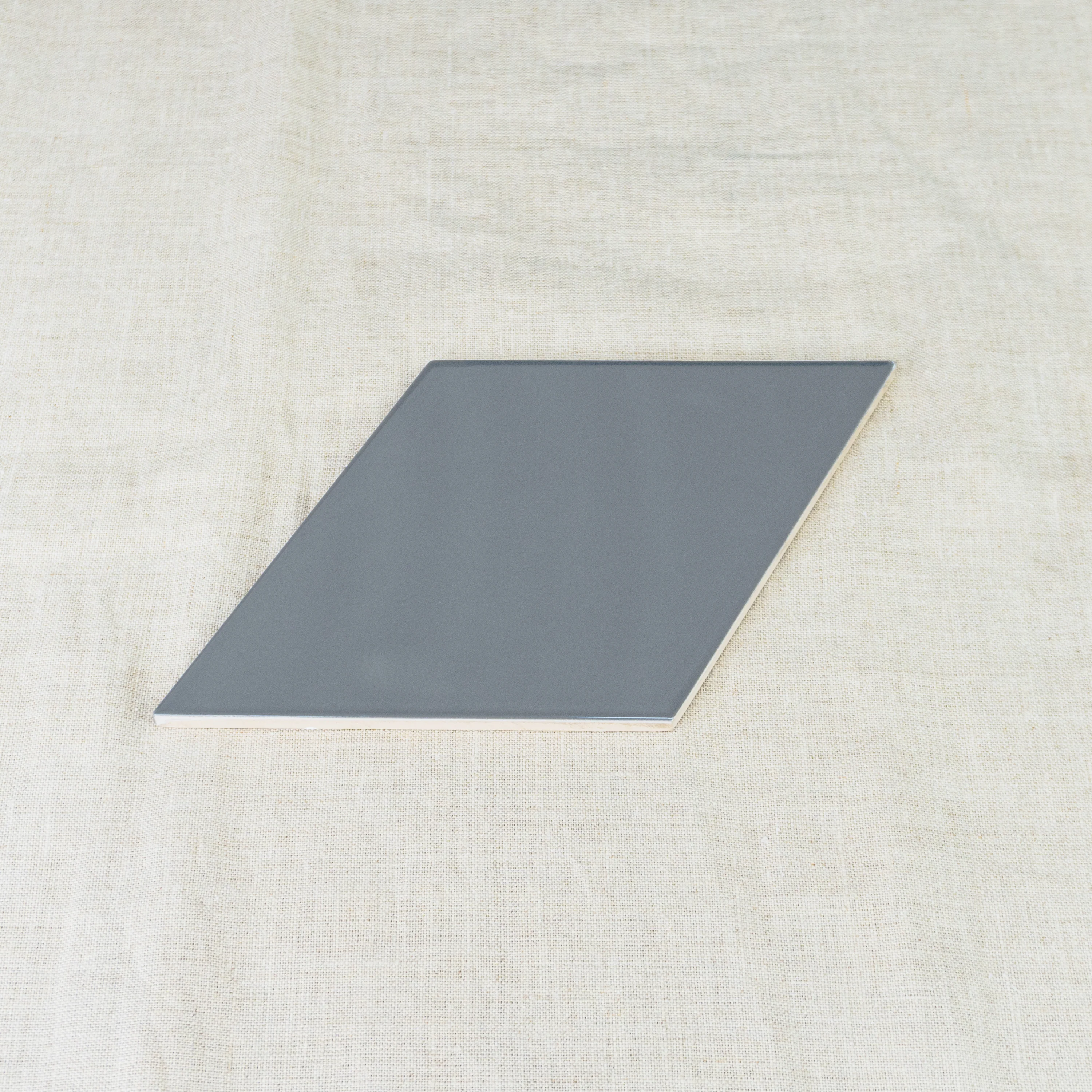 6" x 10" Dark Grey Rhombus Ceramic Wall Tile 50 pcs (9.5 sq ft/box) 50/box - Image 3
