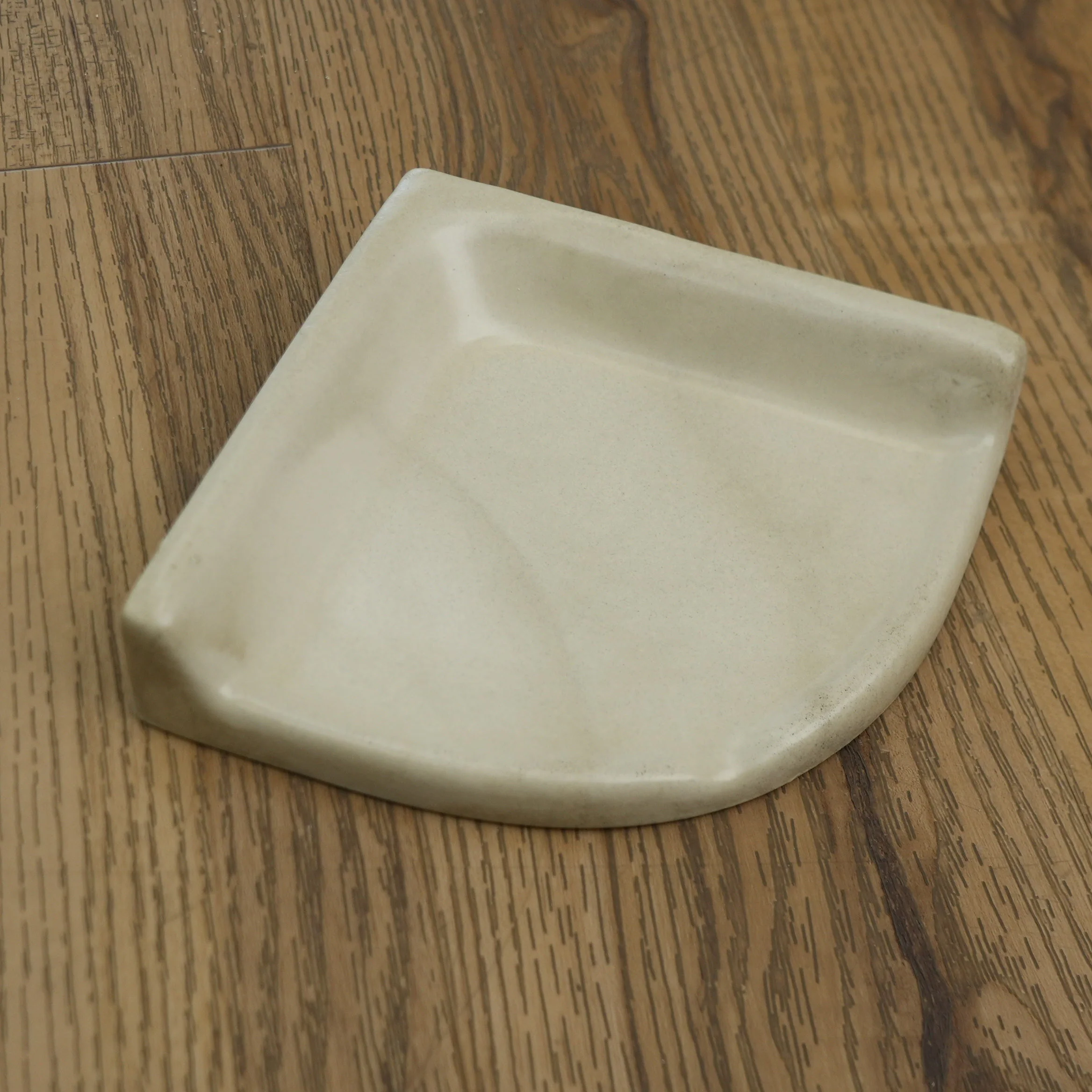 7x7-inch Small Porcelain Wall-Mount Corner Caddy in Chiaro Beige - Image 3