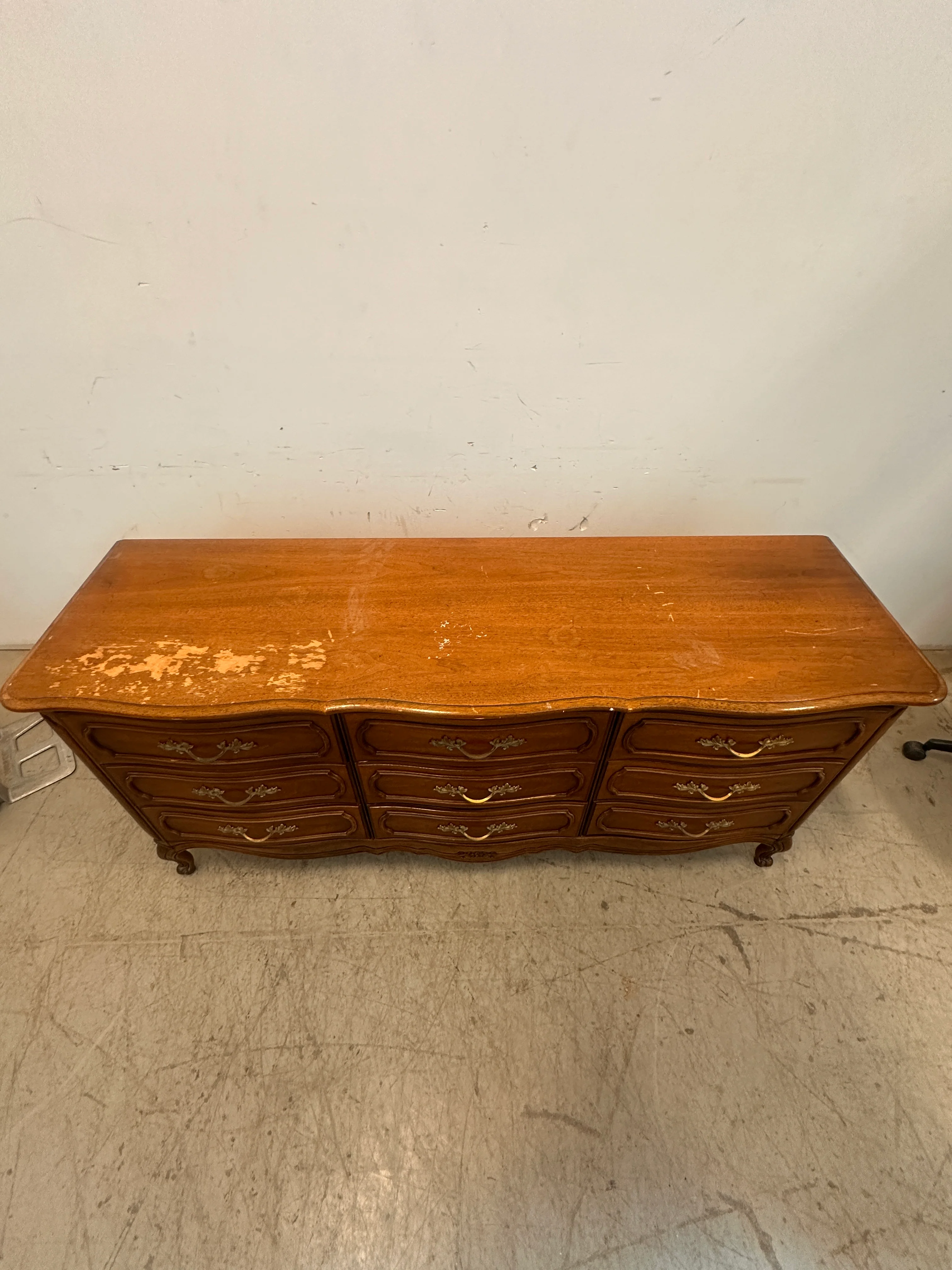 9 Drawer solid wooden dresser - Image 2