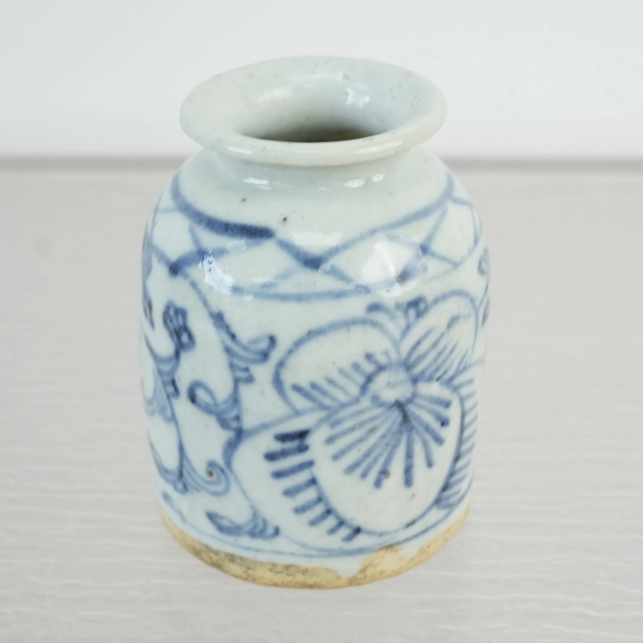 Antique Chinese Blue and White Porcelain Ink Container