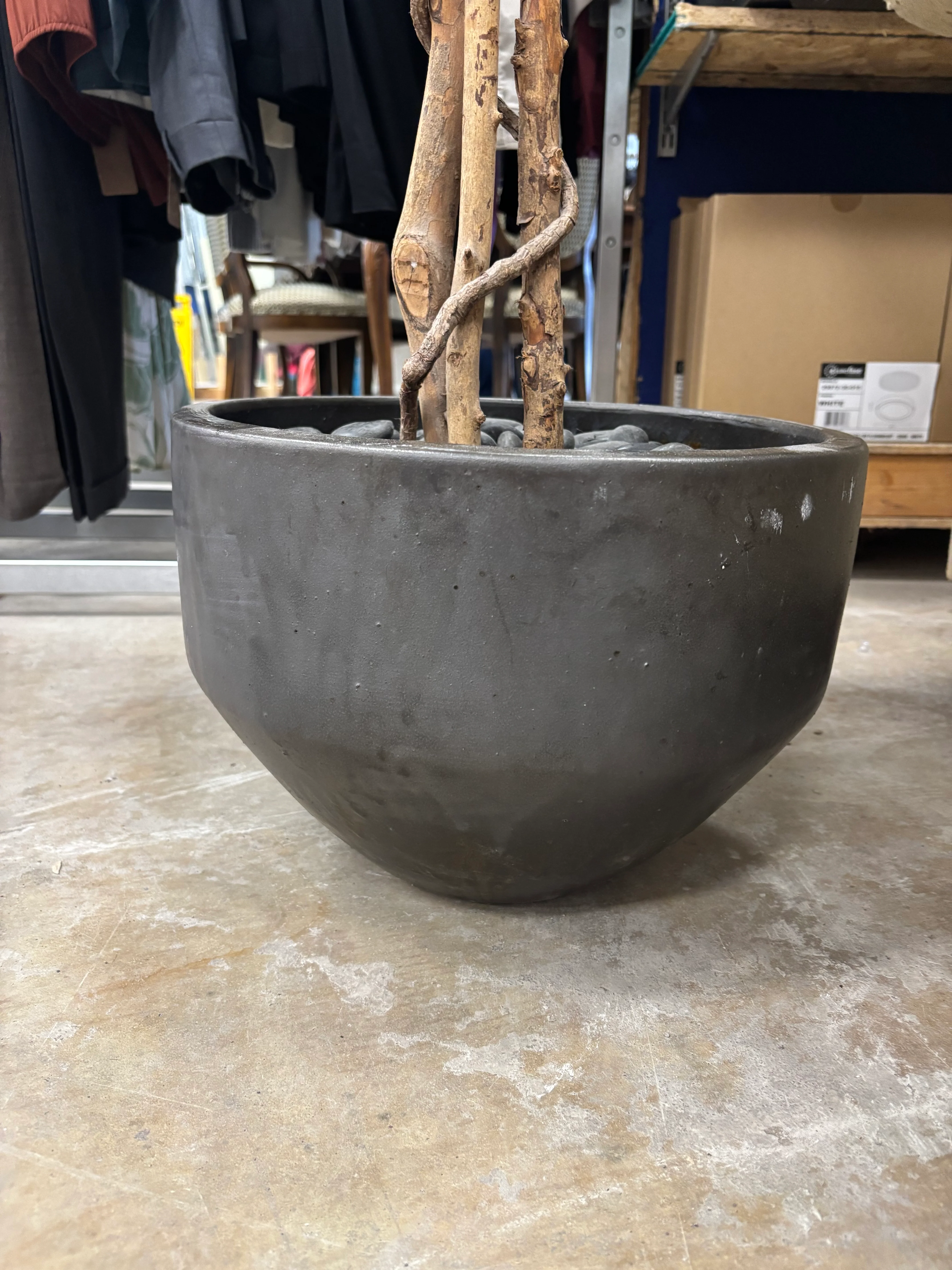 Artificial Ficus Tree with Round Base - Image 3