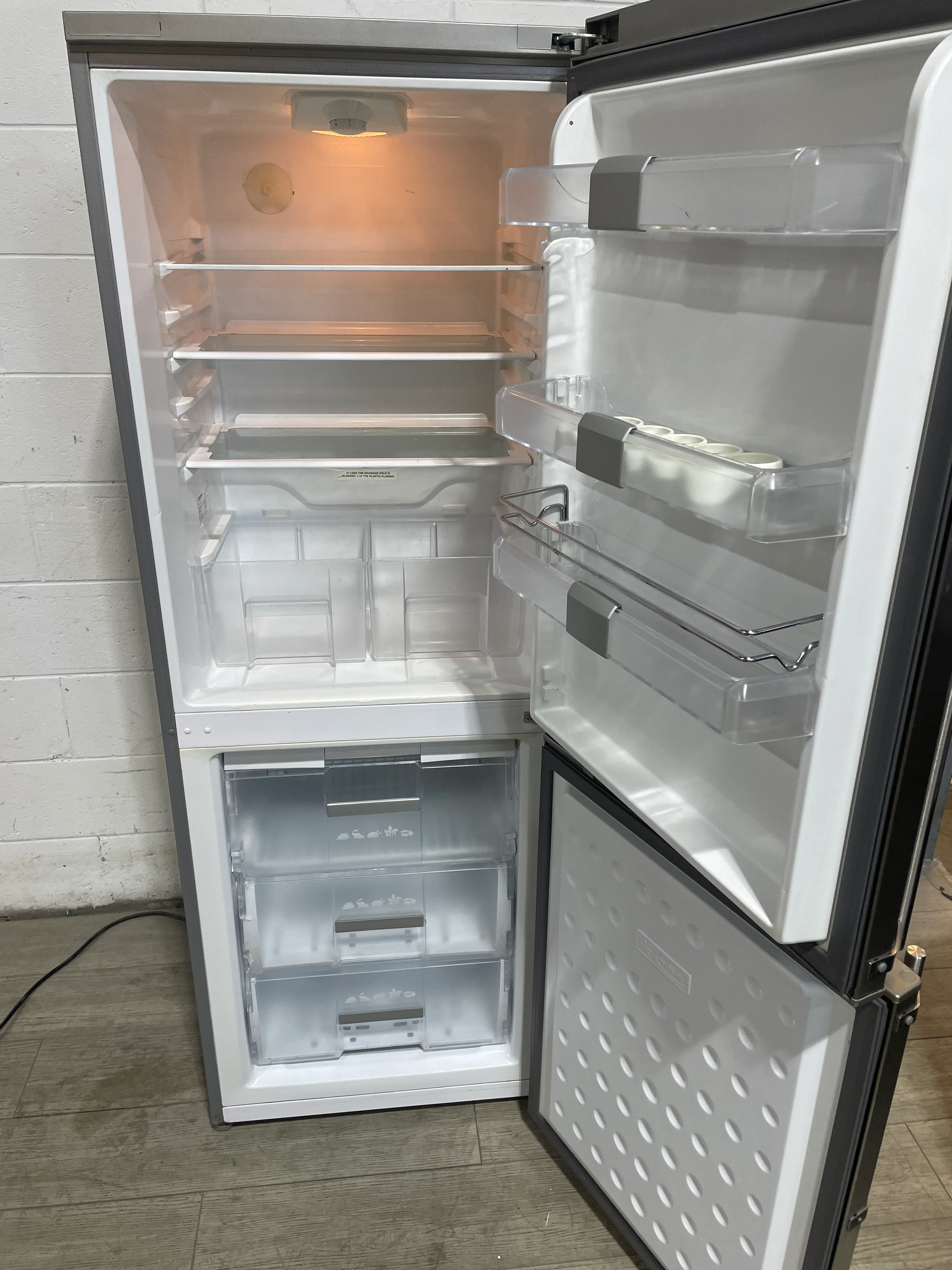 Blomberg 24" Refrigerator in Stainless Steel - Image 7