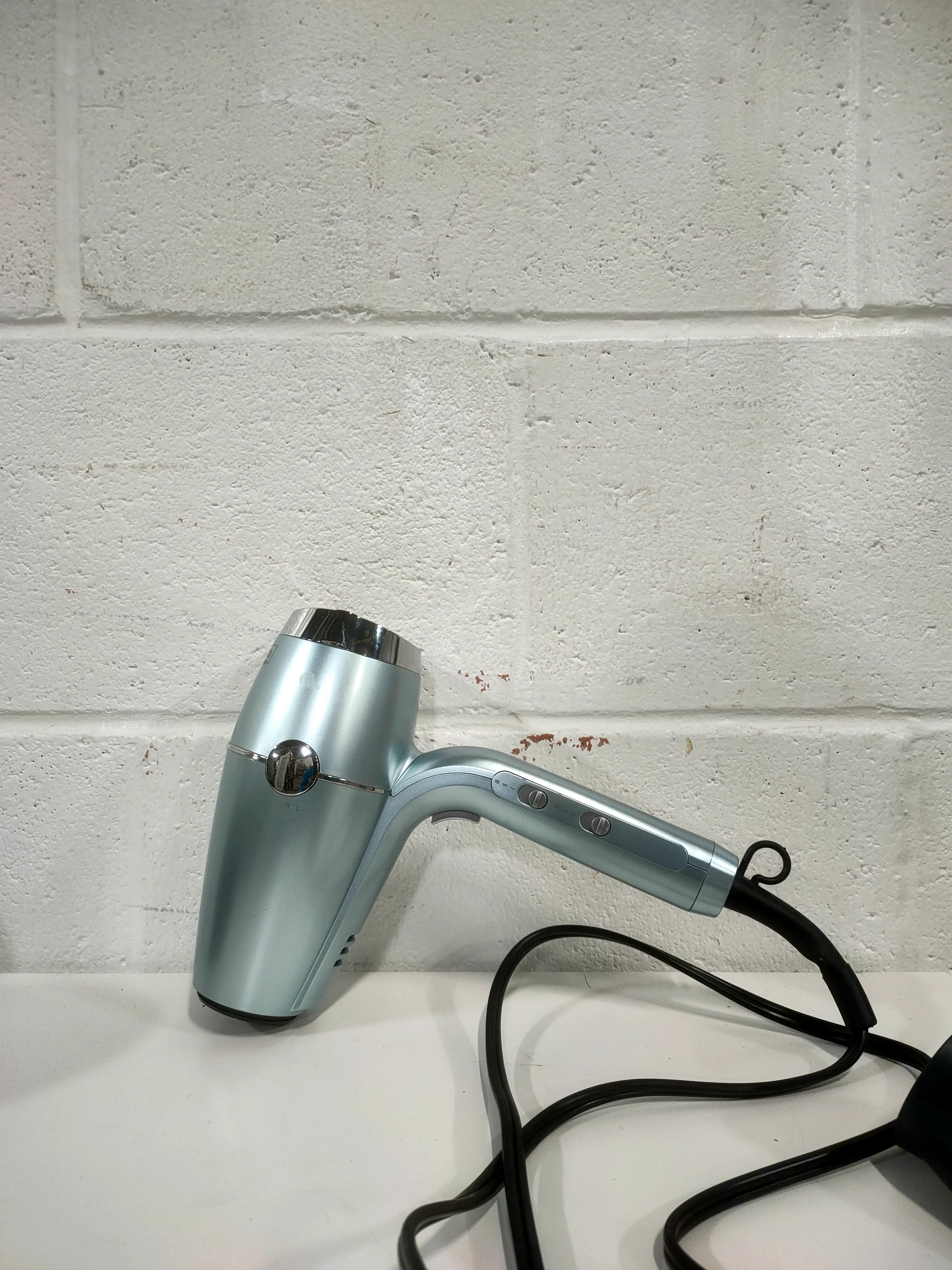 Ceramic Ionic Hair Dryer - Image 3
