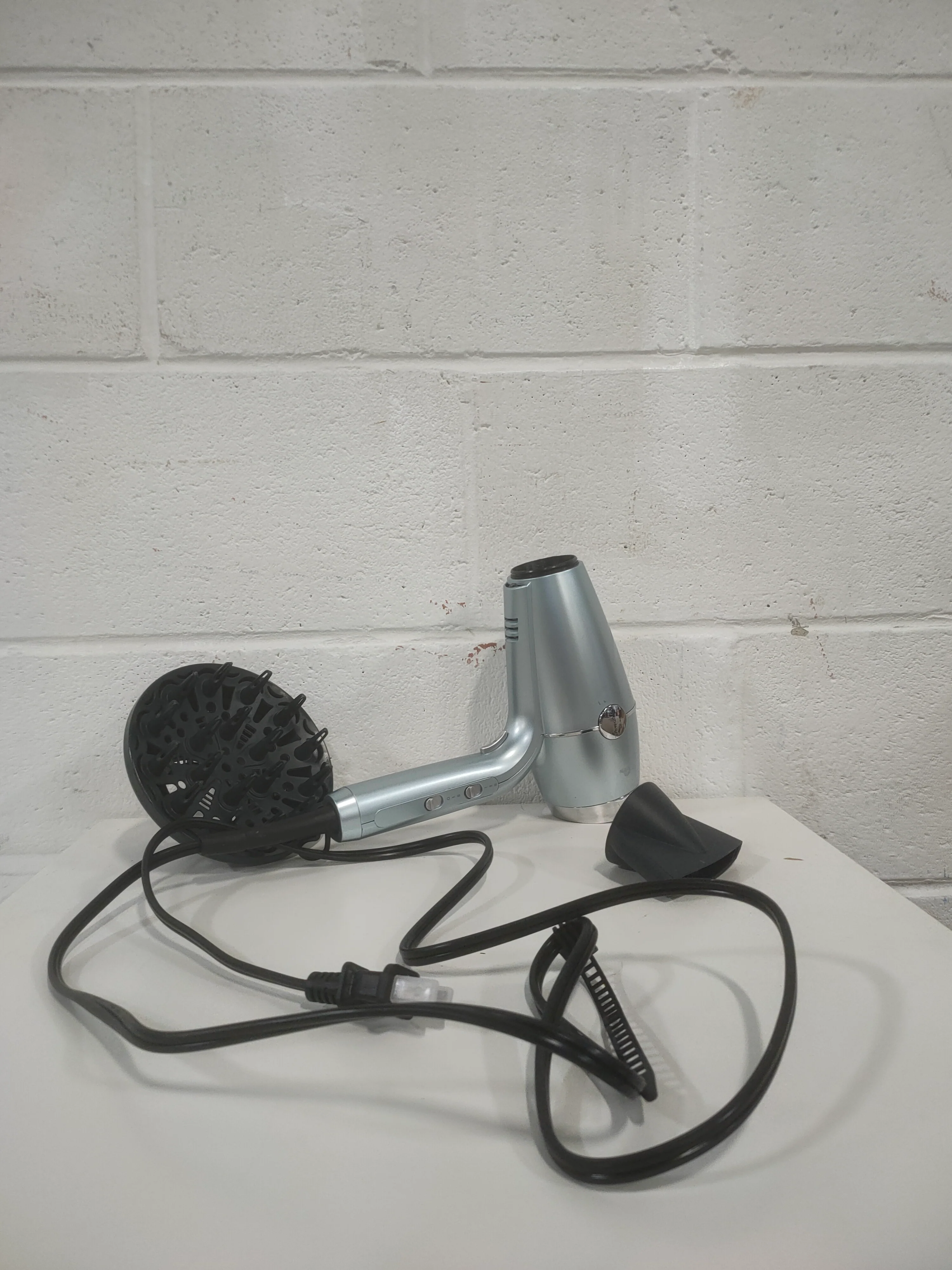 Ceramic Ionic Hair Dryer - Image 4