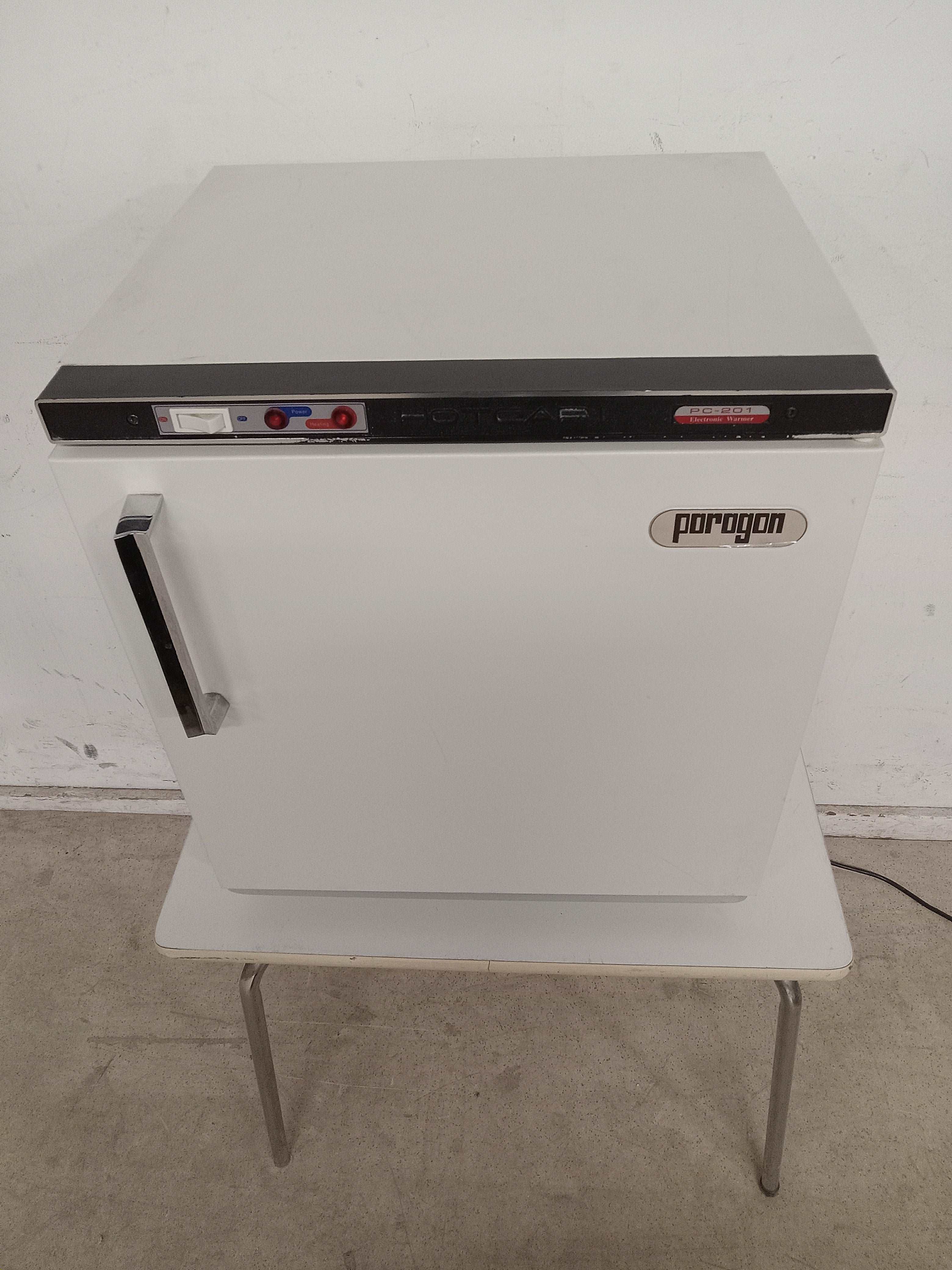 17"W Paragon PC-201 Hot Towel Cabinet