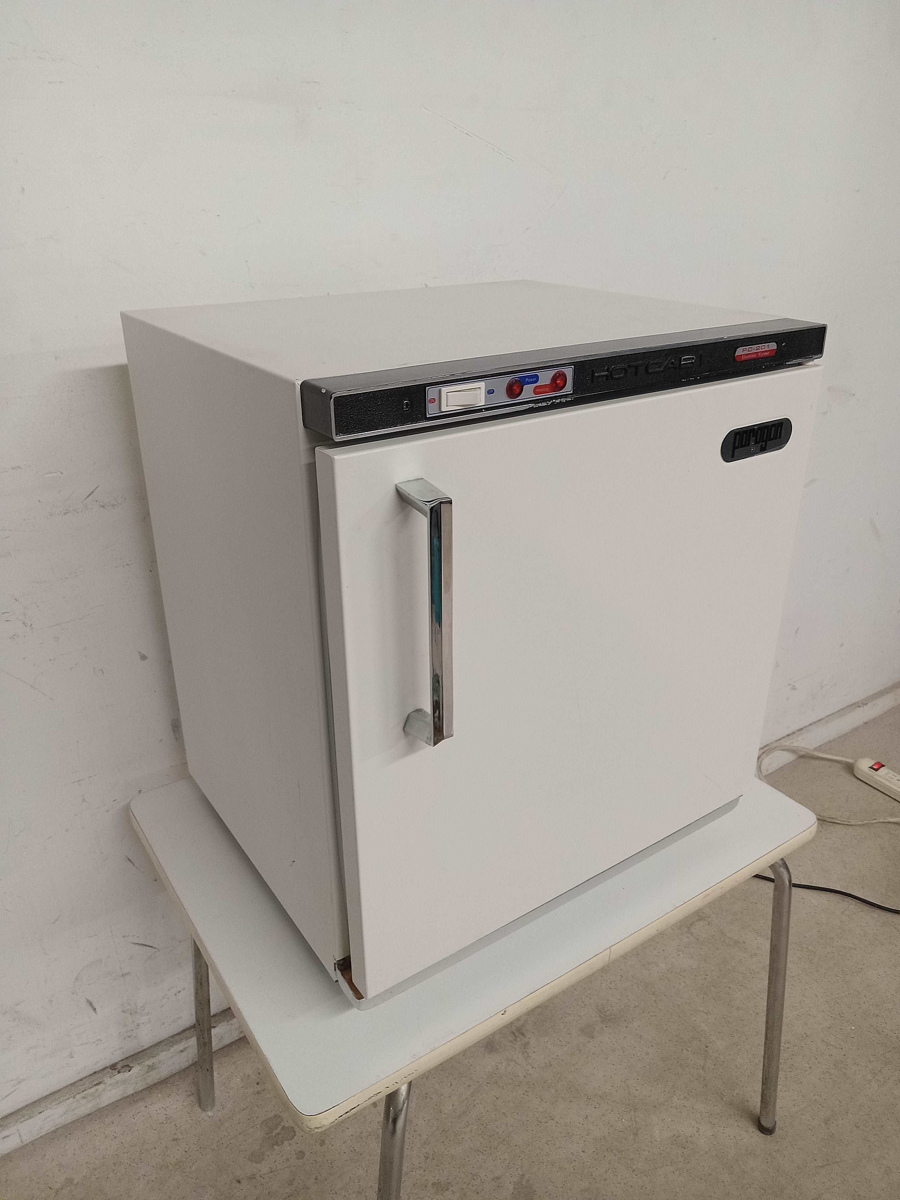17"W Paragon PC-201 Hot Towel Cabinet - Image 6