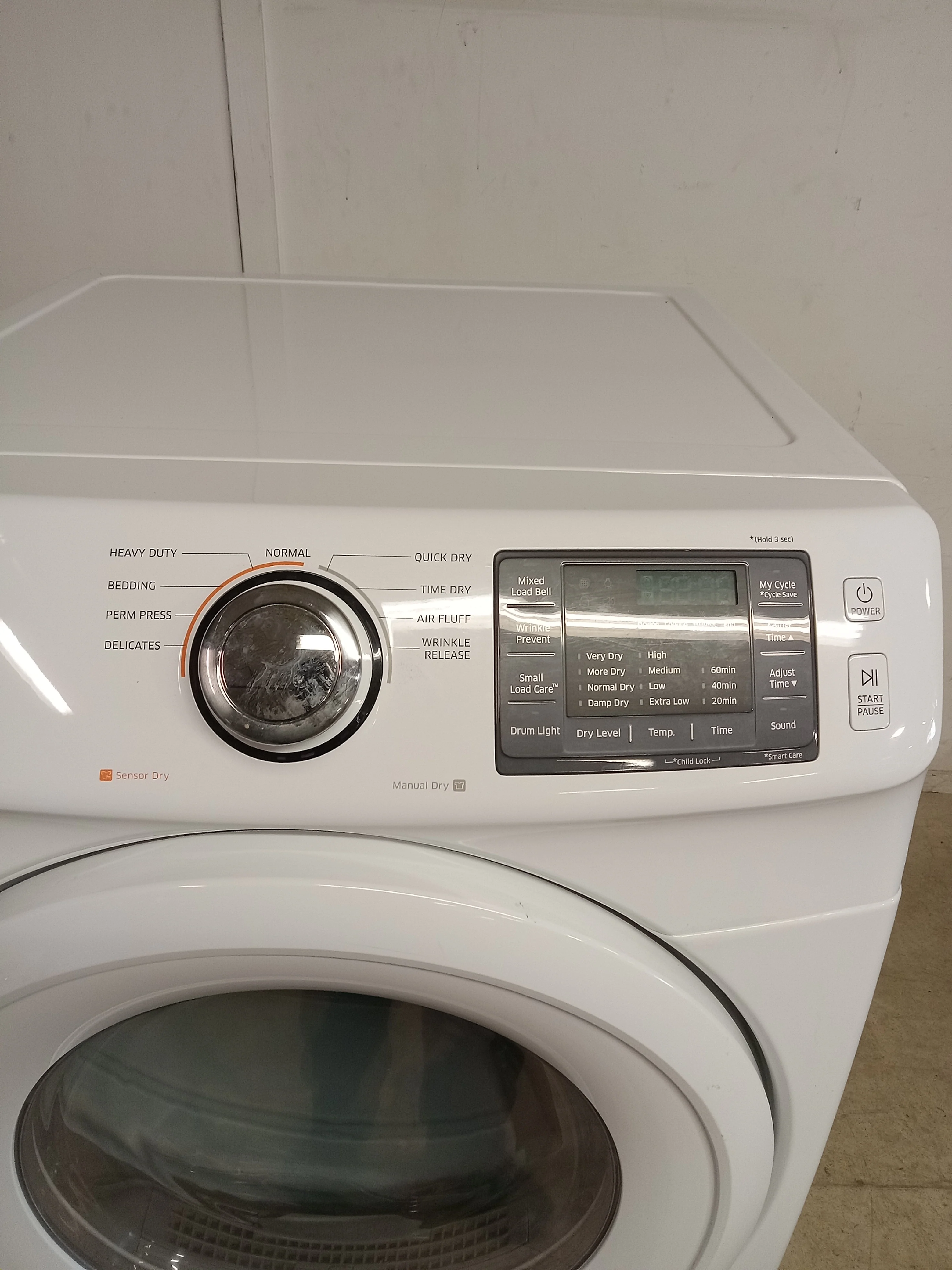 27"W Samsung Clothes Dryer - Image 6