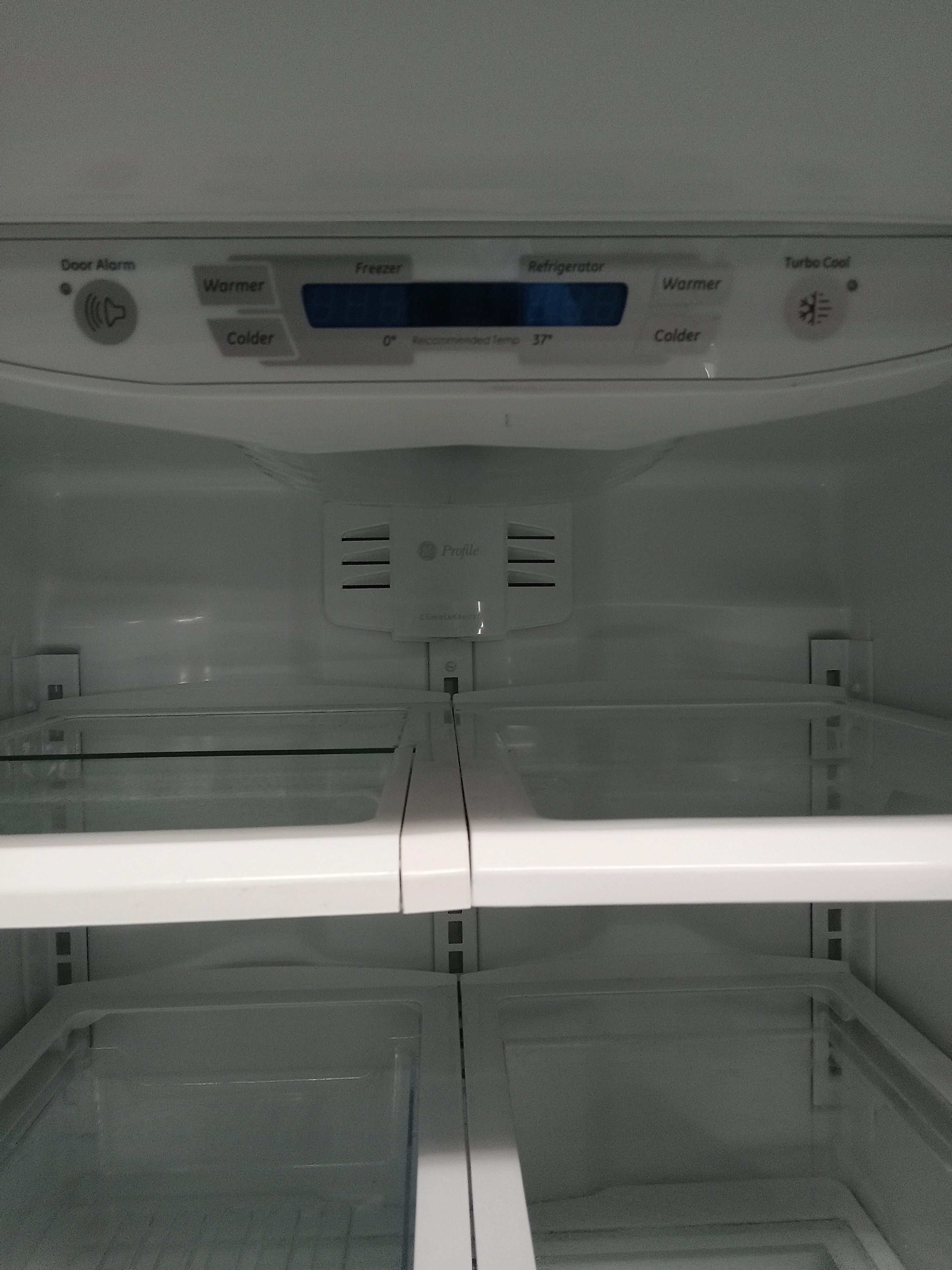 30"W General Electric Stainless Steel Refrigerator - Image 4