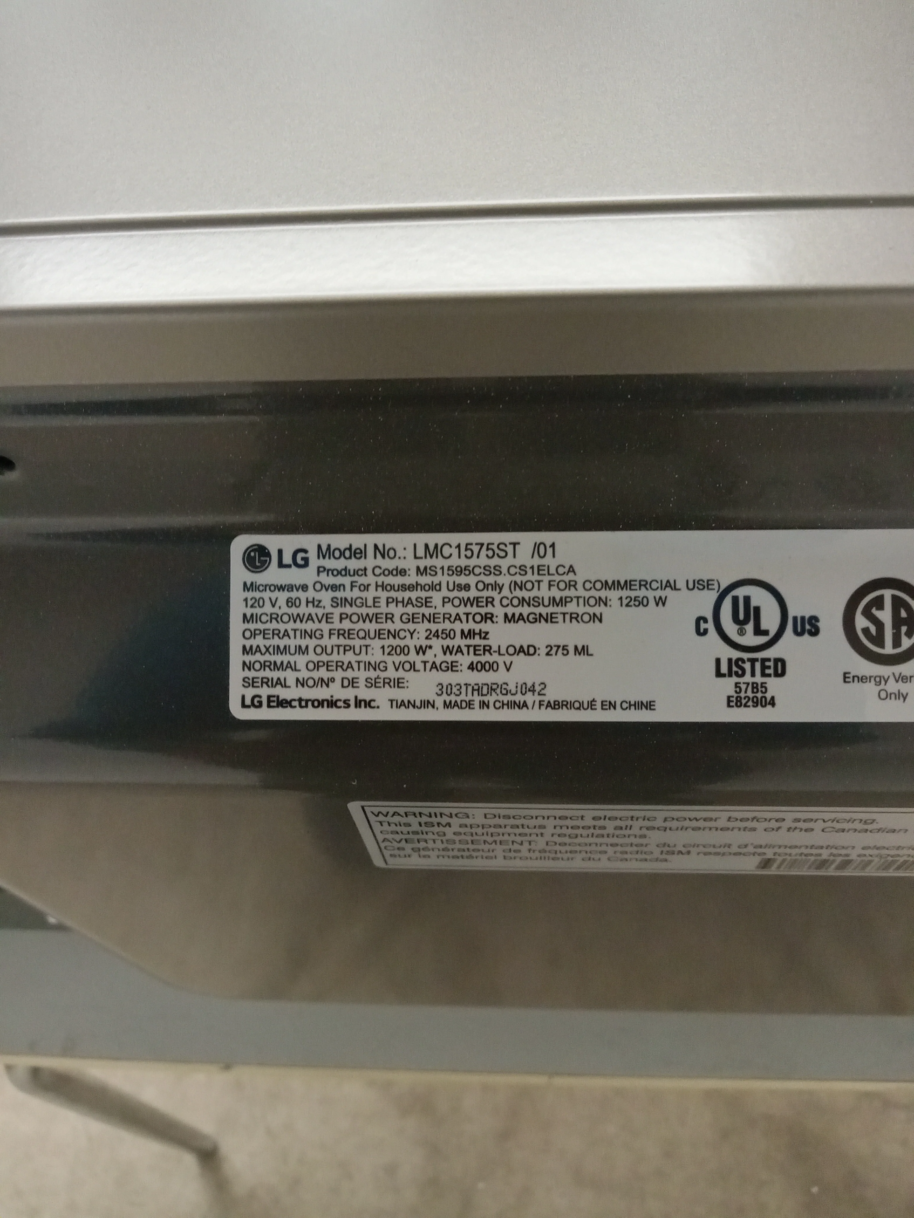18.75"W LG Microwave Oven - Image 5