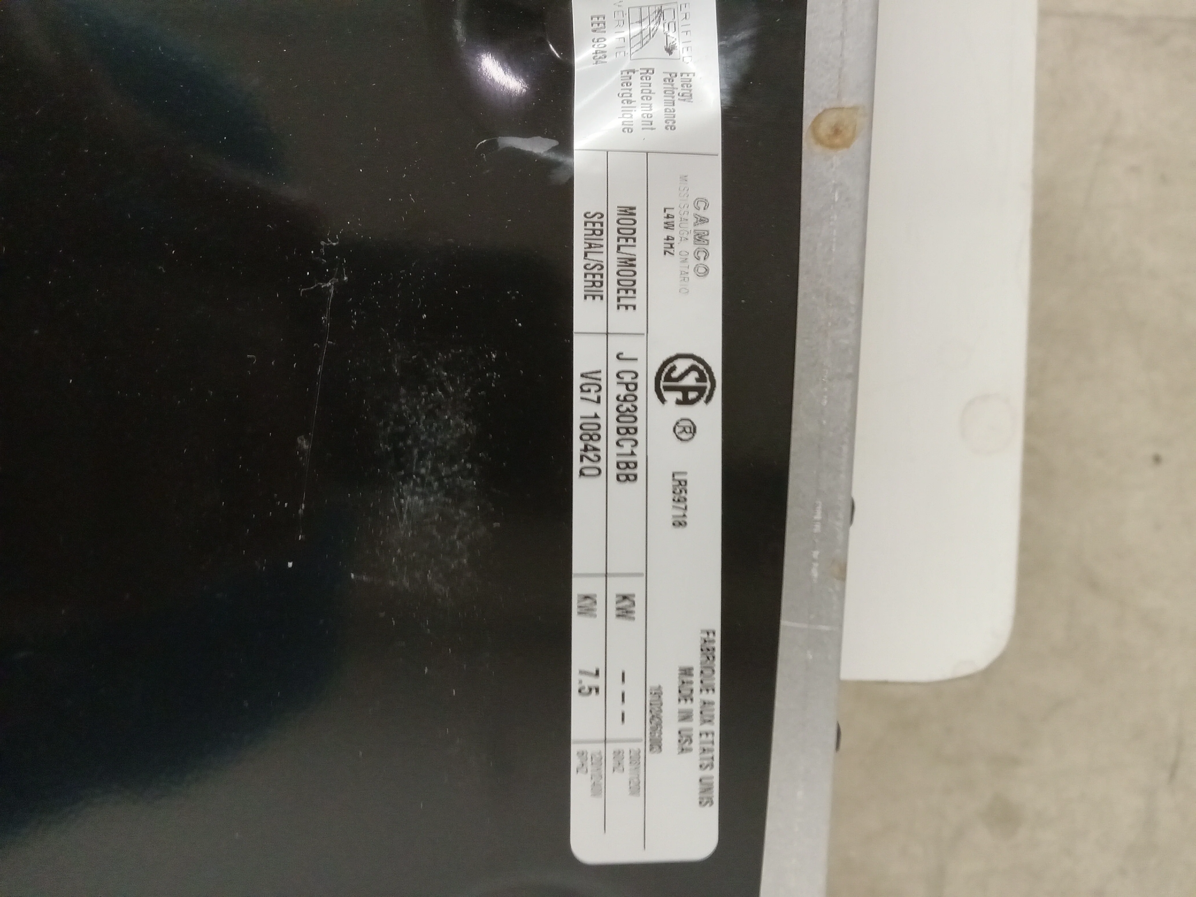 29.75"W General Electric Cooktop - Image 3