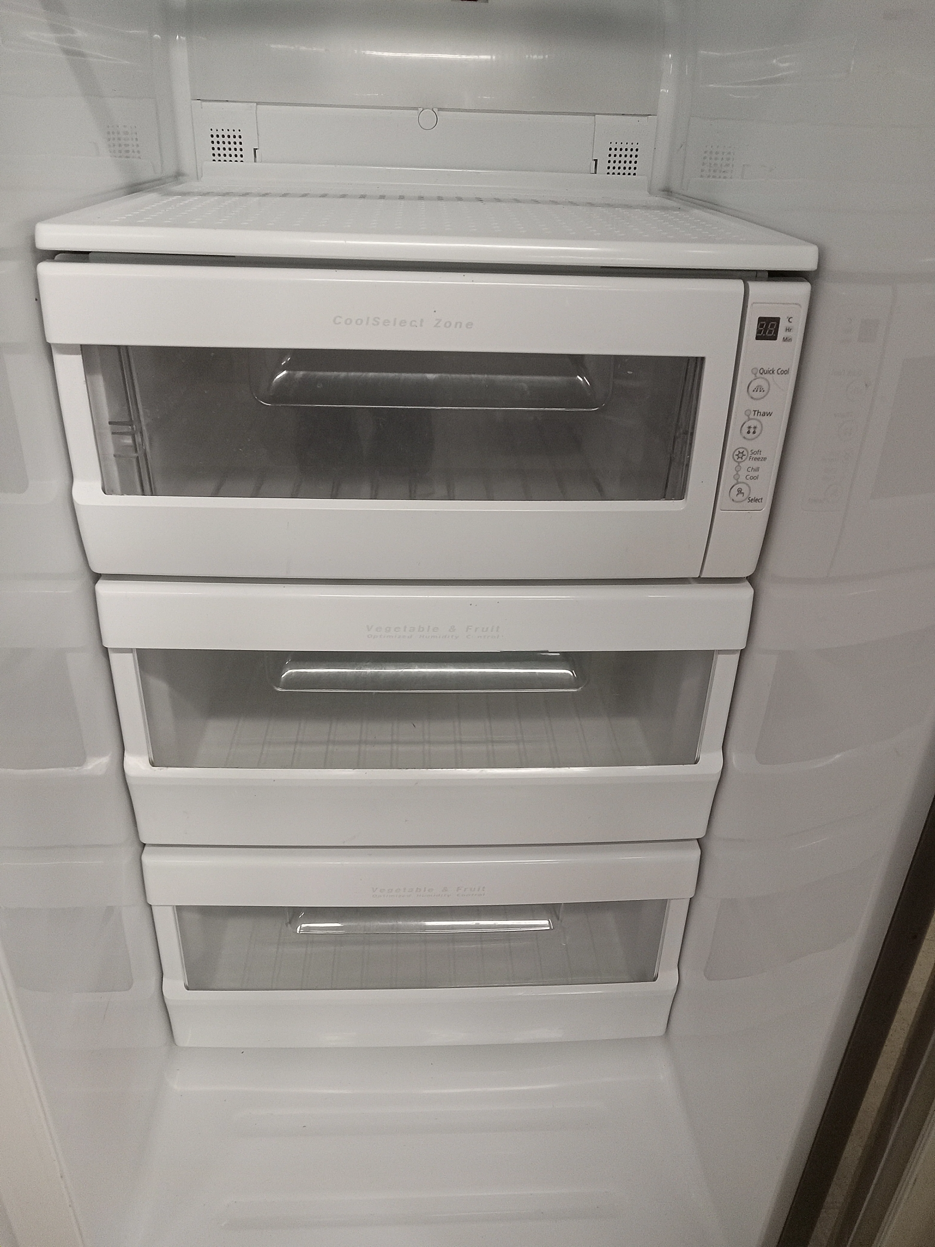 36"W Samsung Side by Side Refrigerator - Image 6
