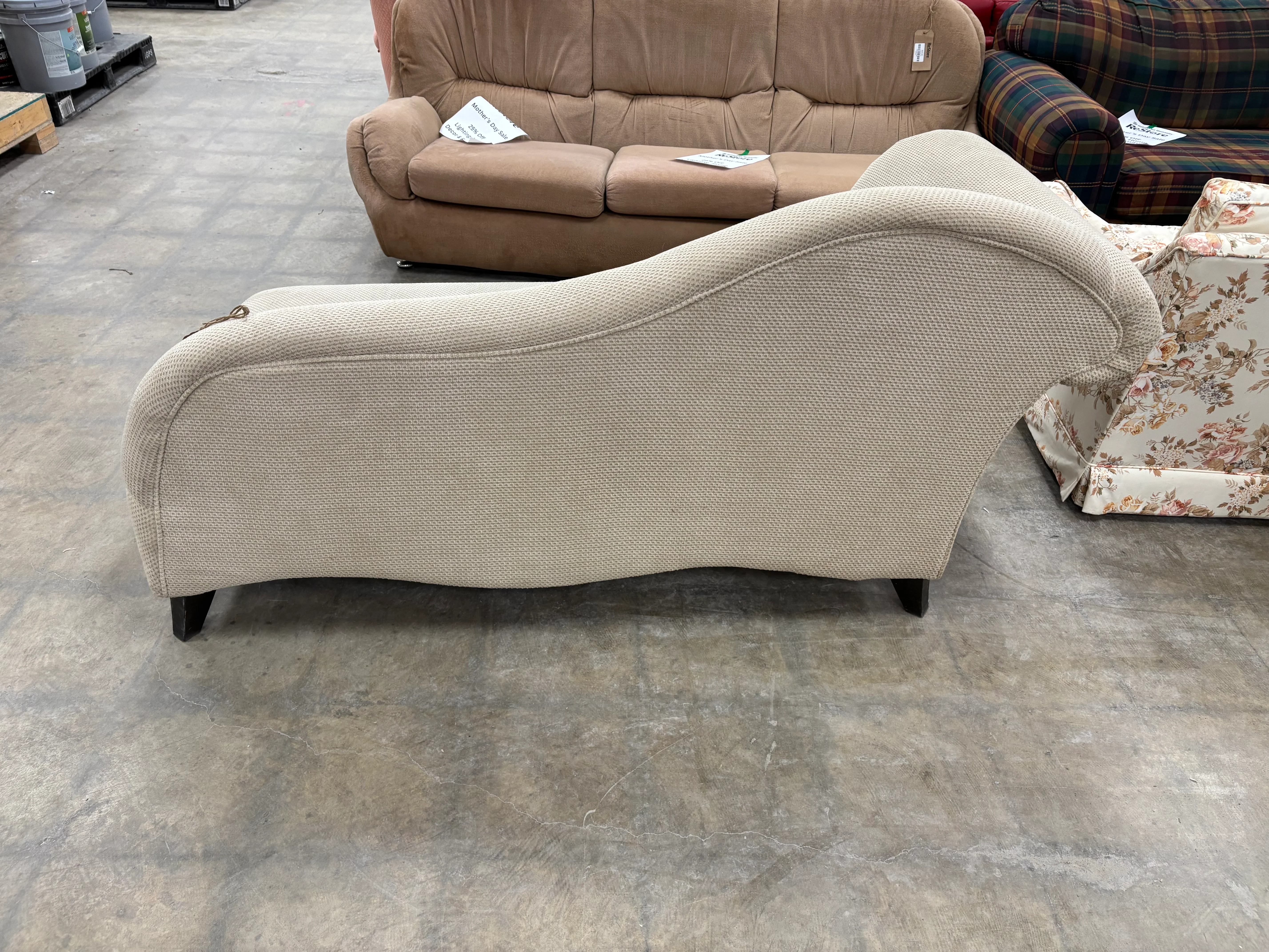 Cream Chaise Lounge Sofa with Cylindrical Bolster Pillow - Image 3