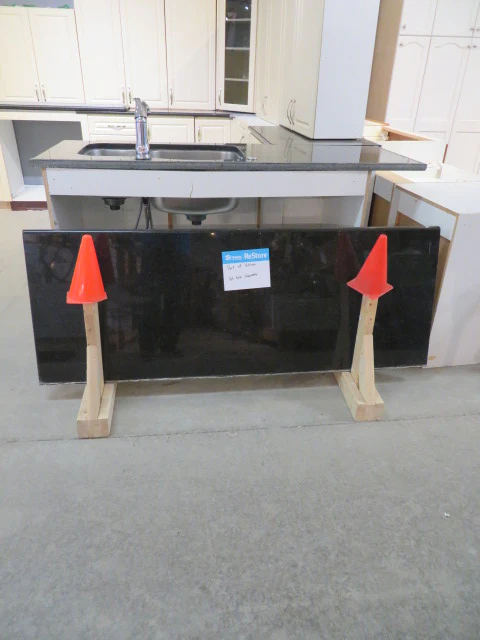 Cream Thermofoil Raised Panel Kitchen Cabinet Set - Image 13