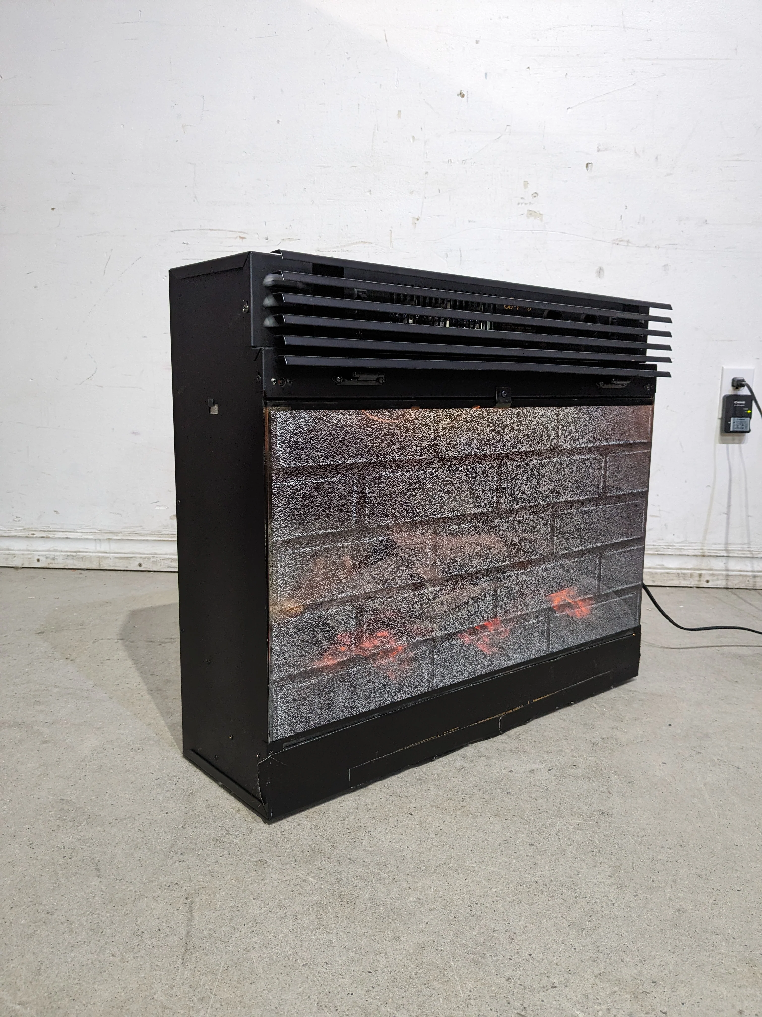 Electric Fireplace - Image 4