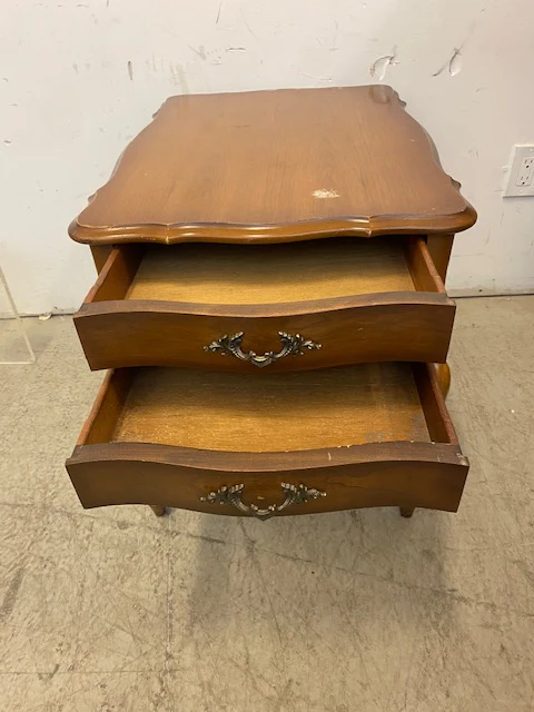 French Country Style End Table - Image 2