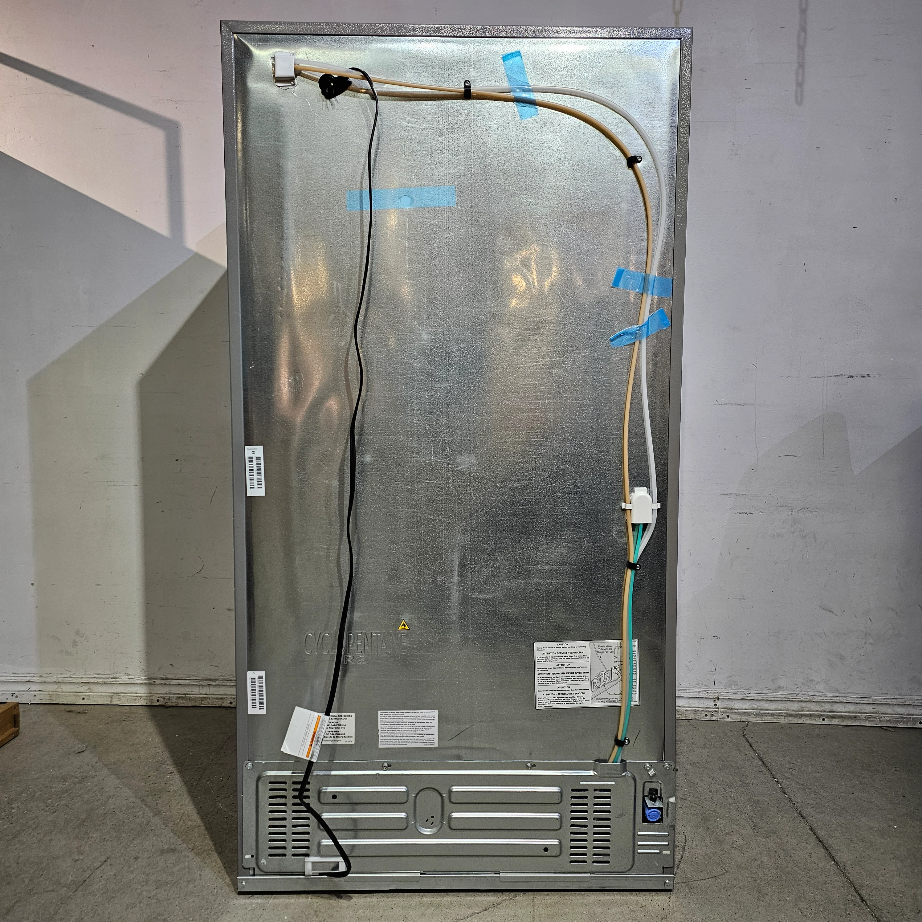 Frigidaire "Gallery" Refrigerator - Image 7