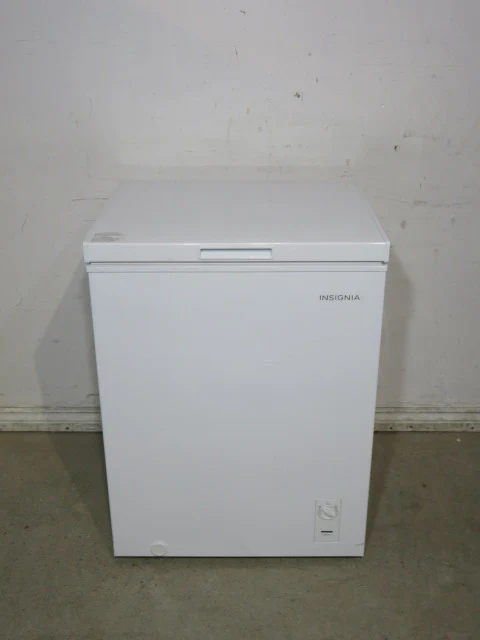 Insignia 5.0 Cu. Ft. Chest Freezer