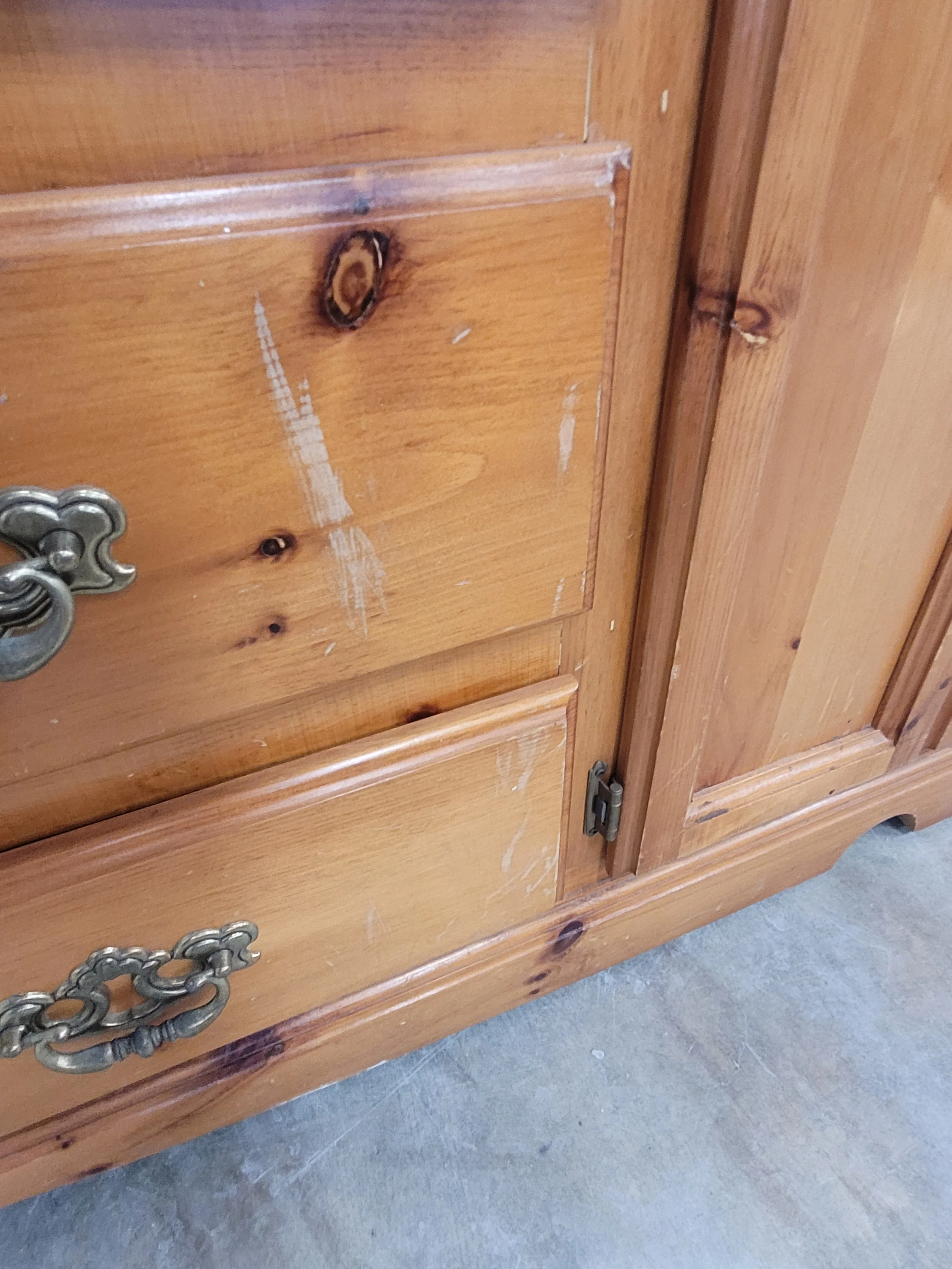 Light-Finished Pine Dresser W/ Mirror - Image 5