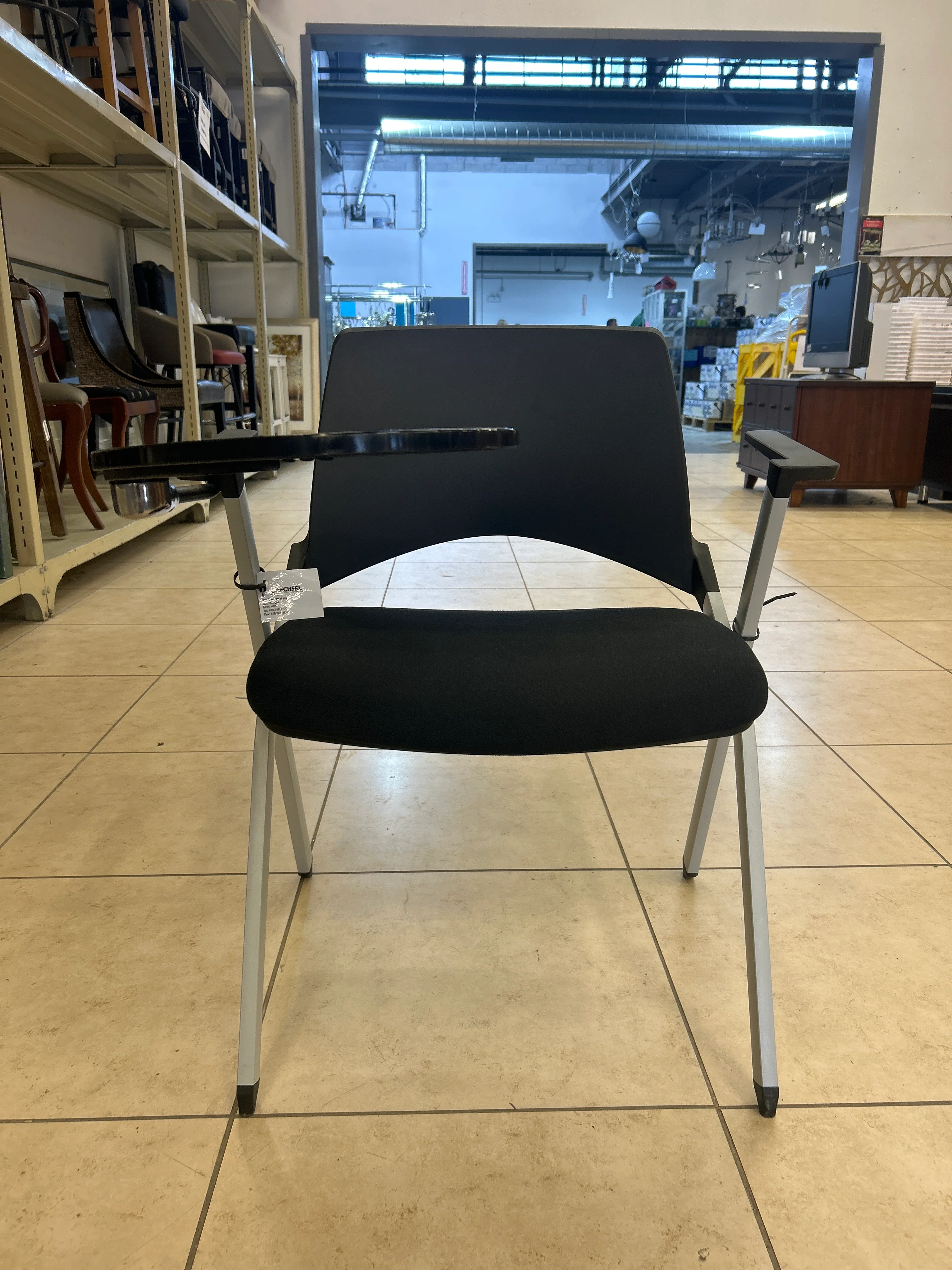 Lola Chair - Image 3