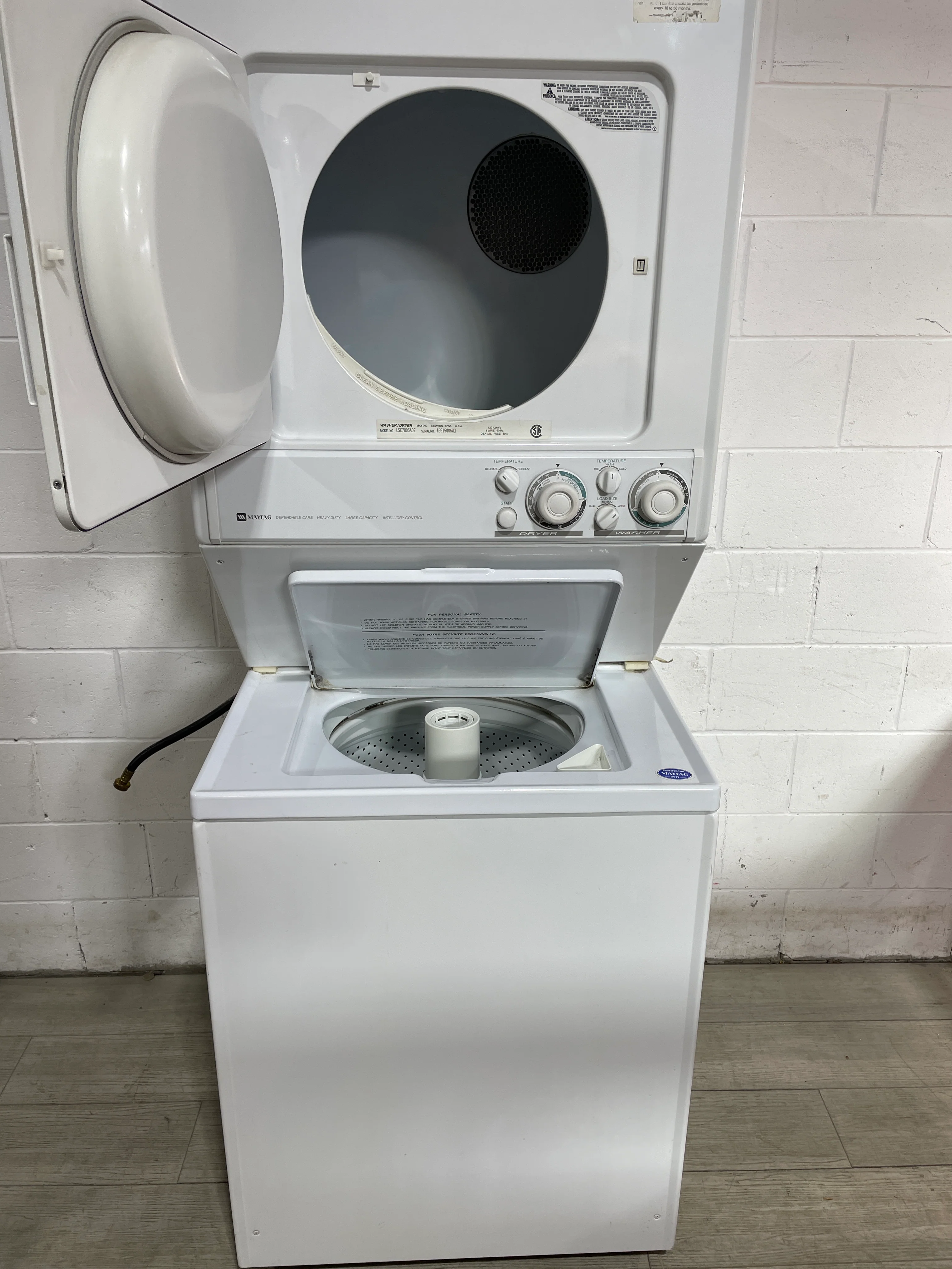 Maytag Washer / Dryer Combo - Image 4