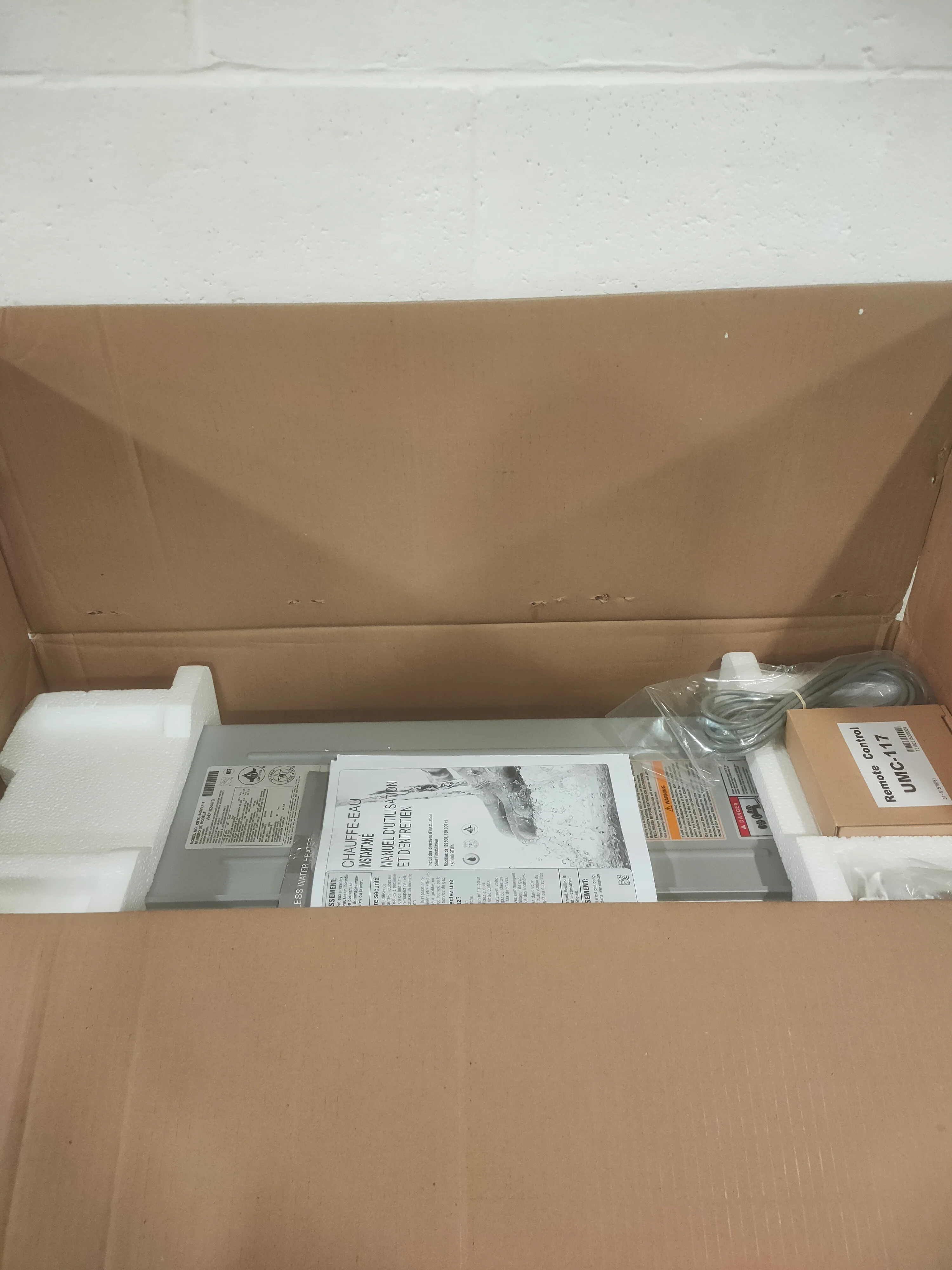 Rheem Tankless Gas Water Heater - Image 8