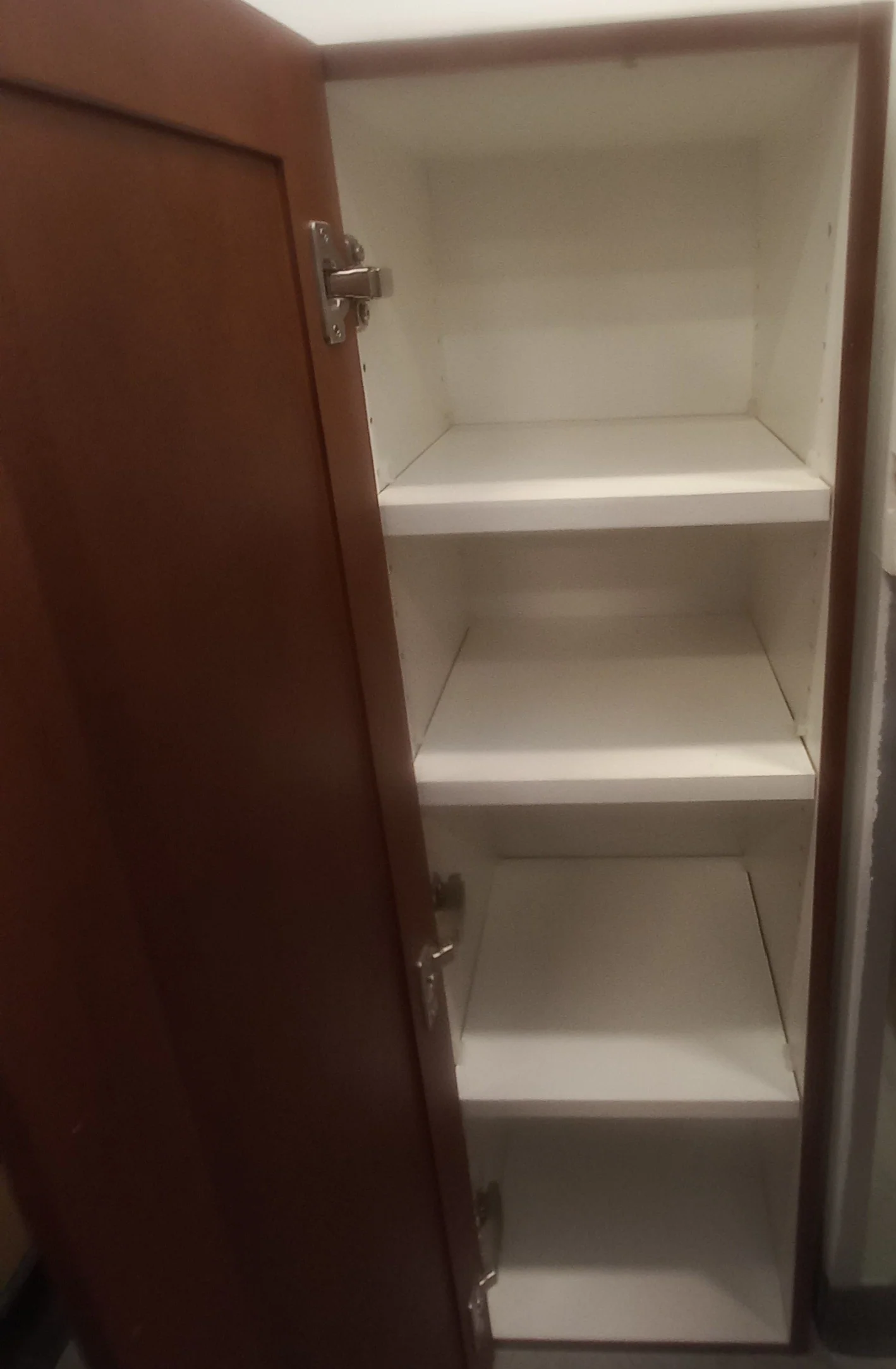 Set of 15 Kitchen Cabinets in Light Brown - Image 20
