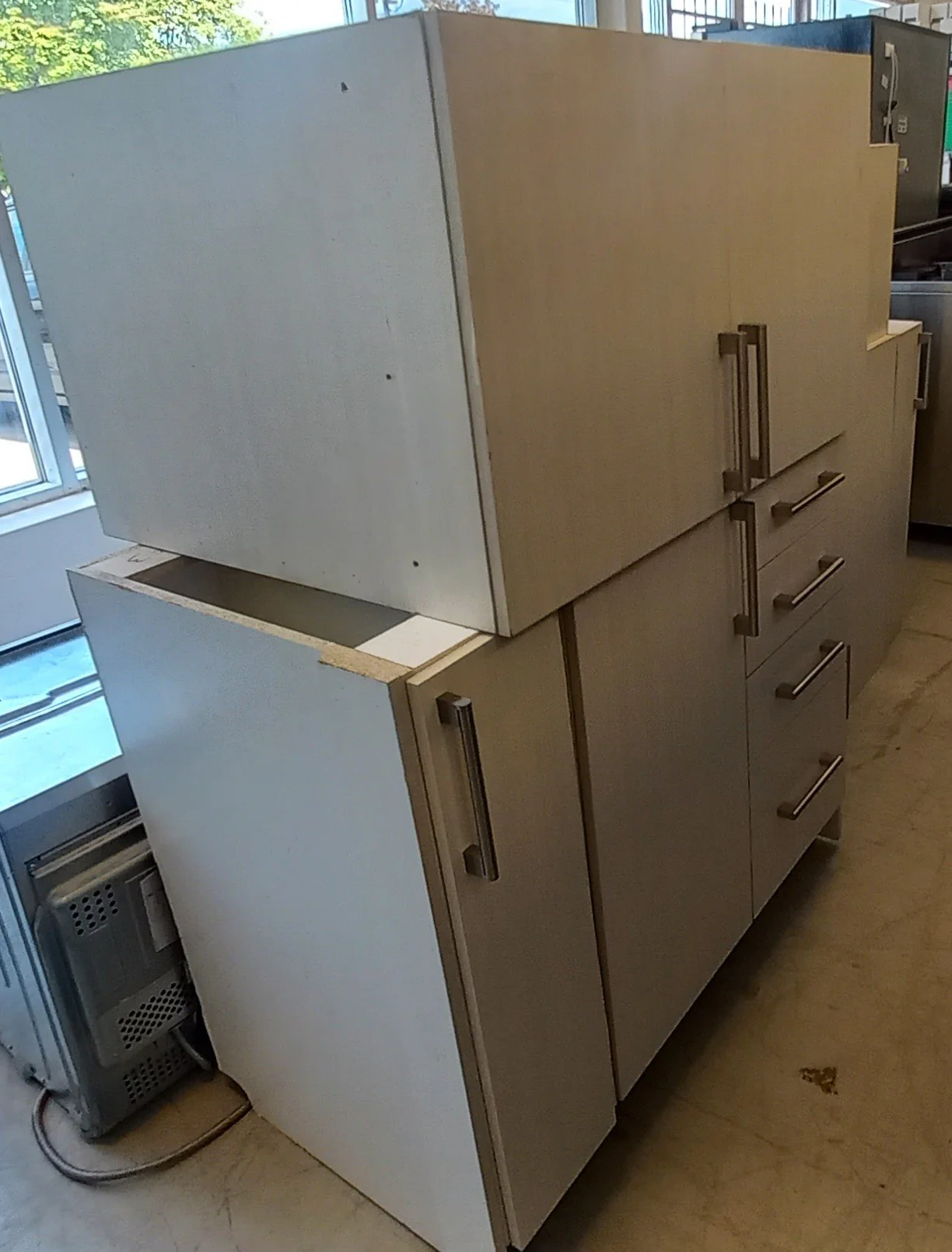 Set of 7 Cabinet Kitchen in Beige - Image 4