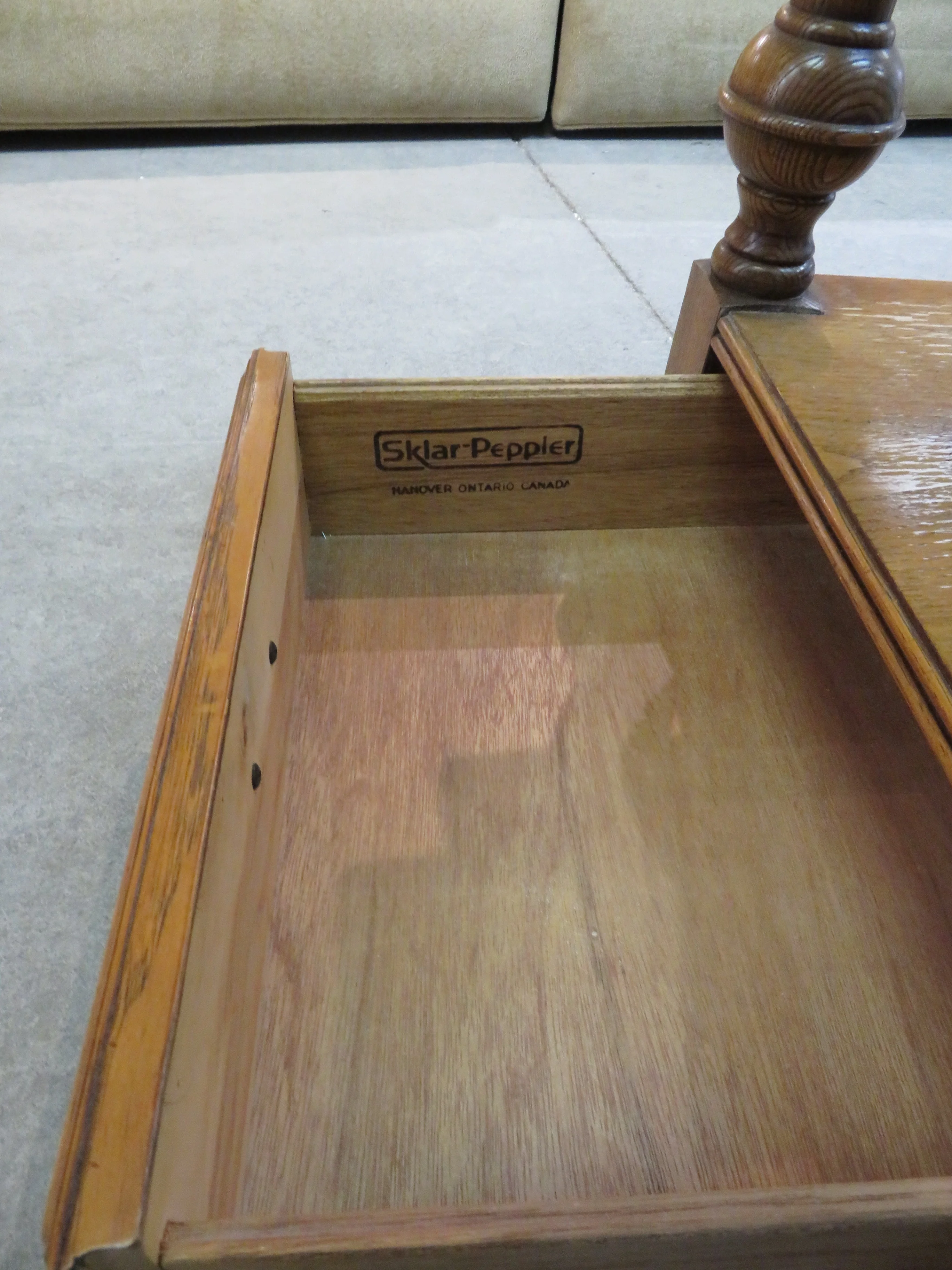 Sklar Peppler Oak End Table - Image 5
