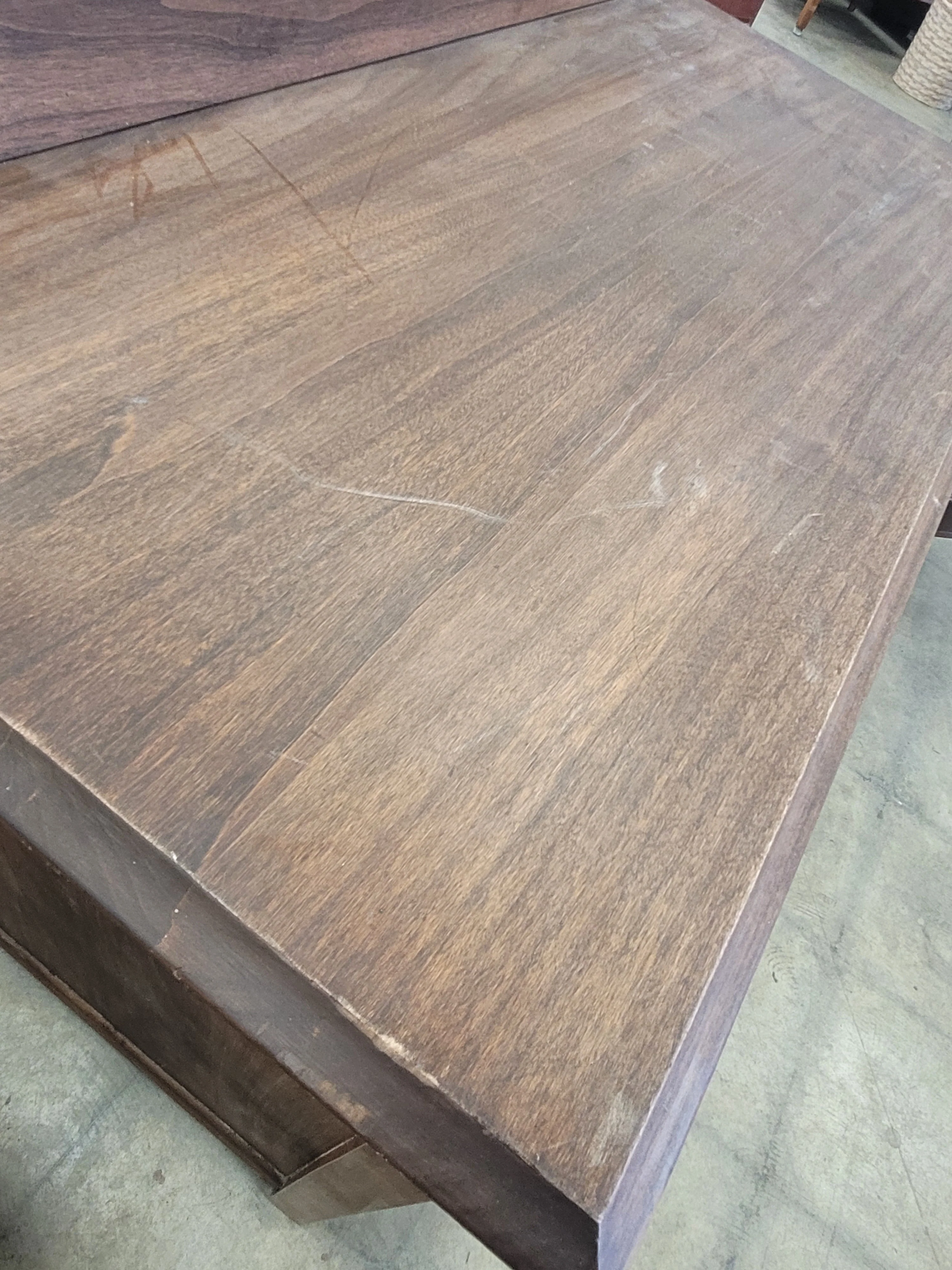 Small Vintage 3-Drawer Dresser - Image 4