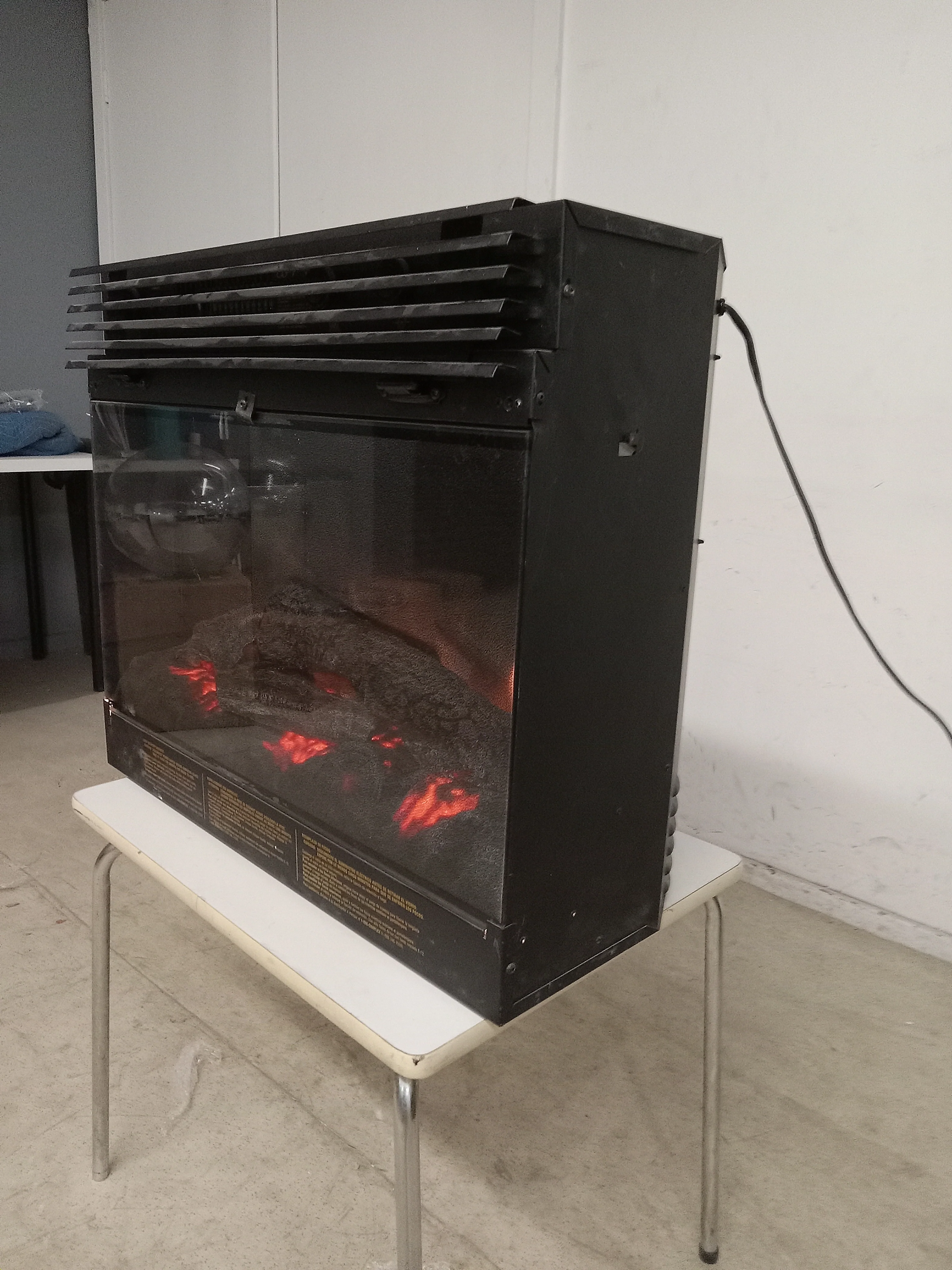 Dimplex Symphony Electric Fireplace - Image 2