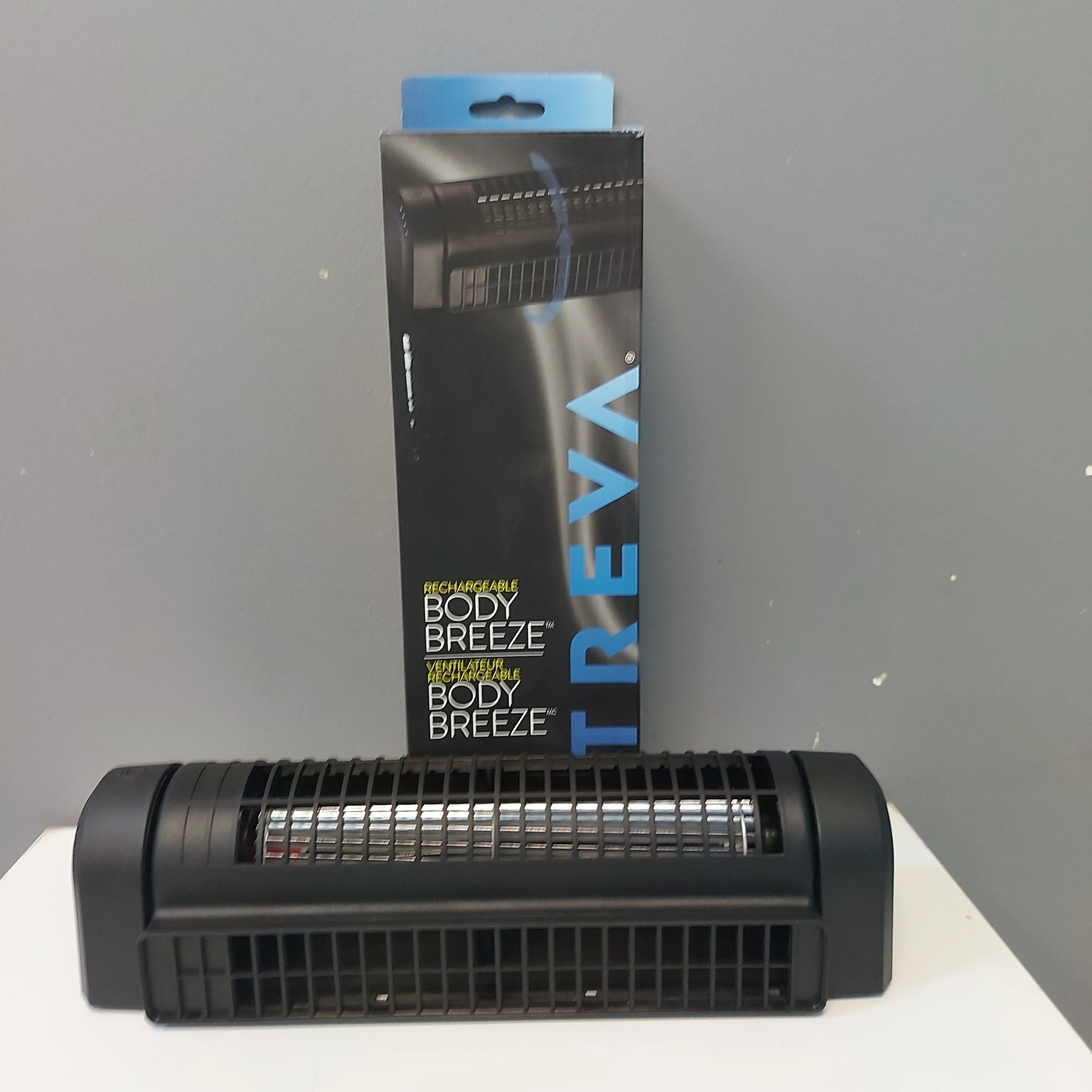 Treva Rechargeable Body Breeze Fan - Image 6