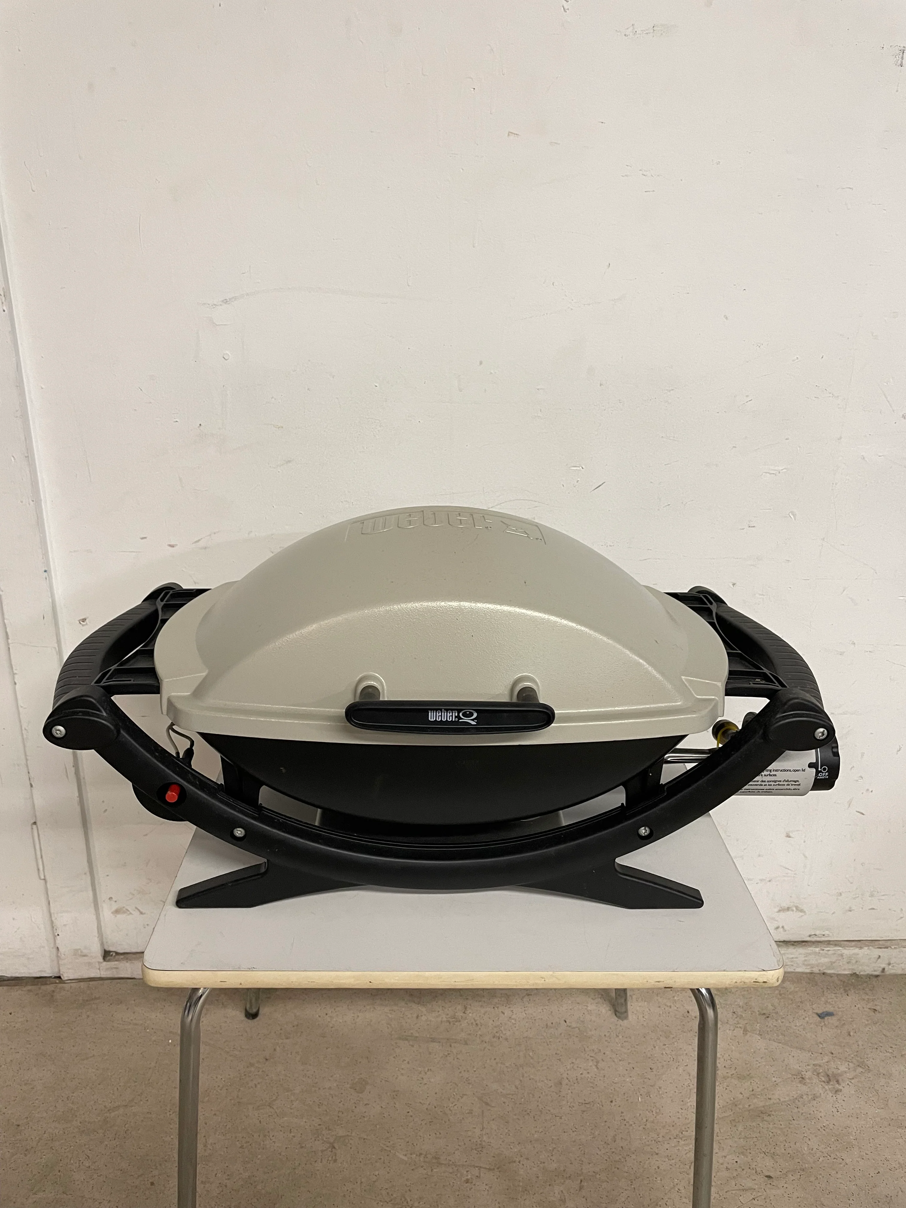 Weber Q200 Grill