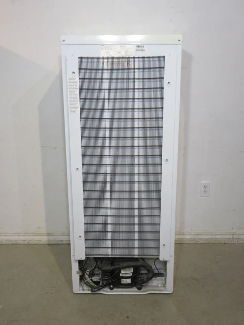 White Danby Upright Freezer - Image 5
